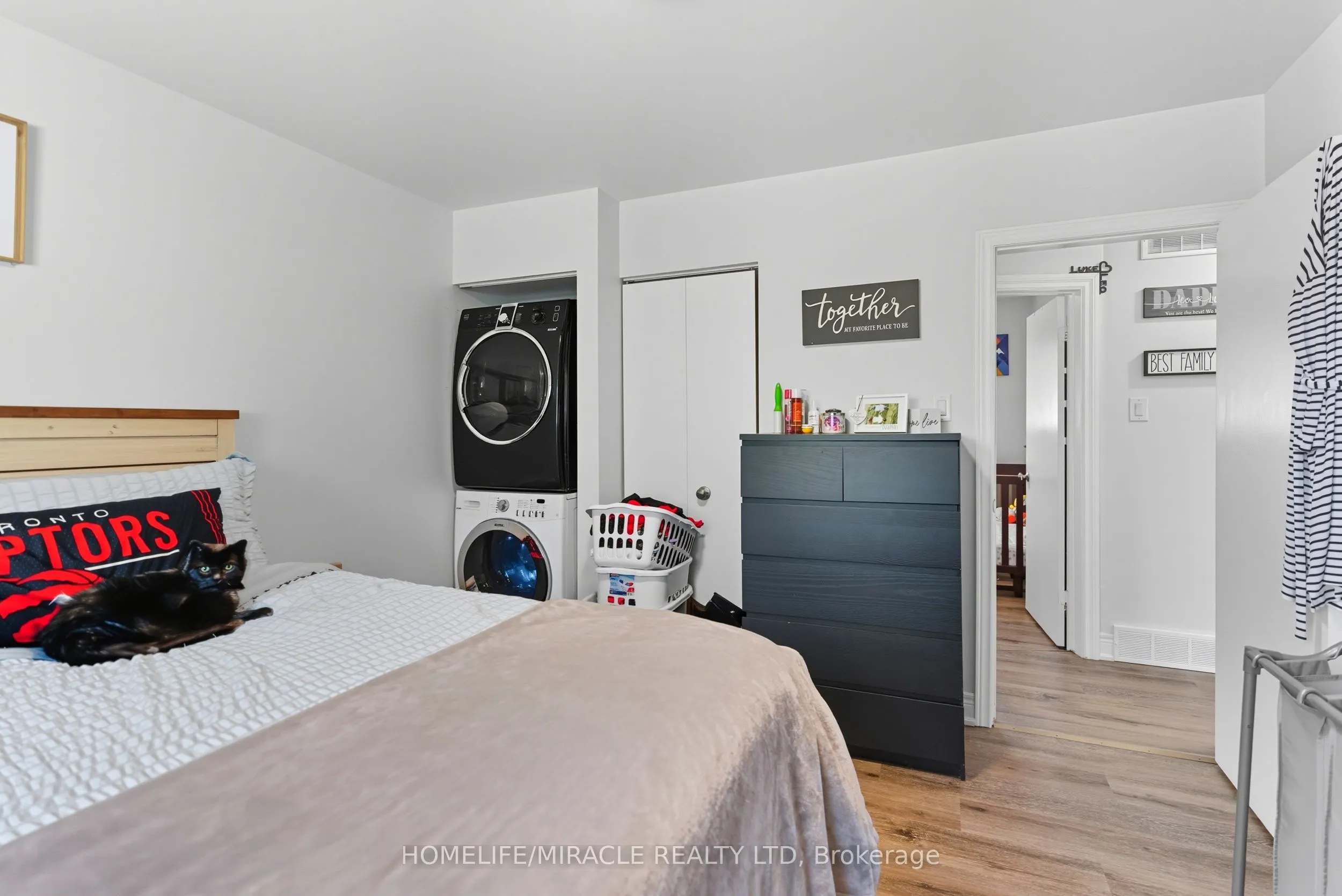 11 Rockwood Avenue