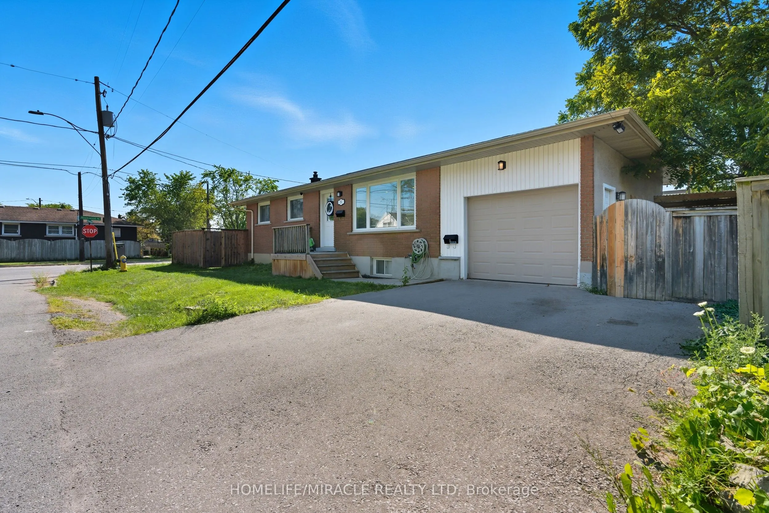 11 Rockwood Avenue