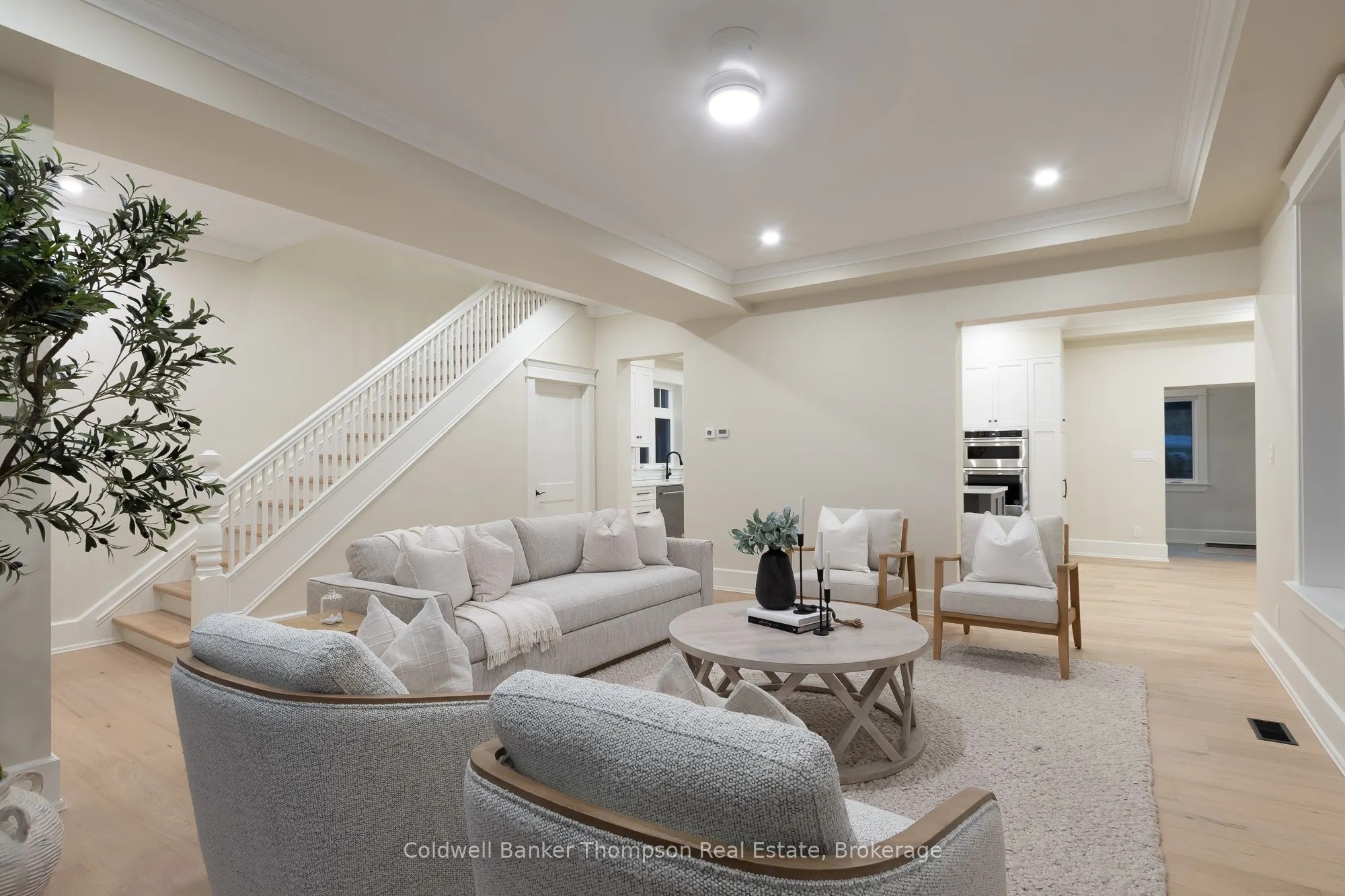 30 Minerva Street W