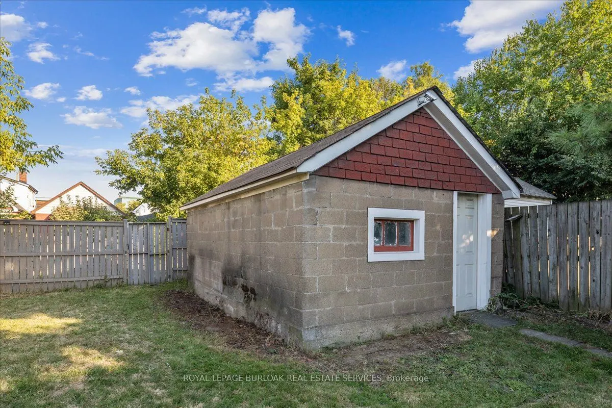 42 Martimas Avenue