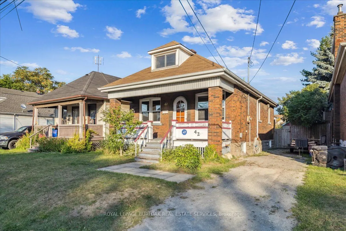42 Martimas Avenue