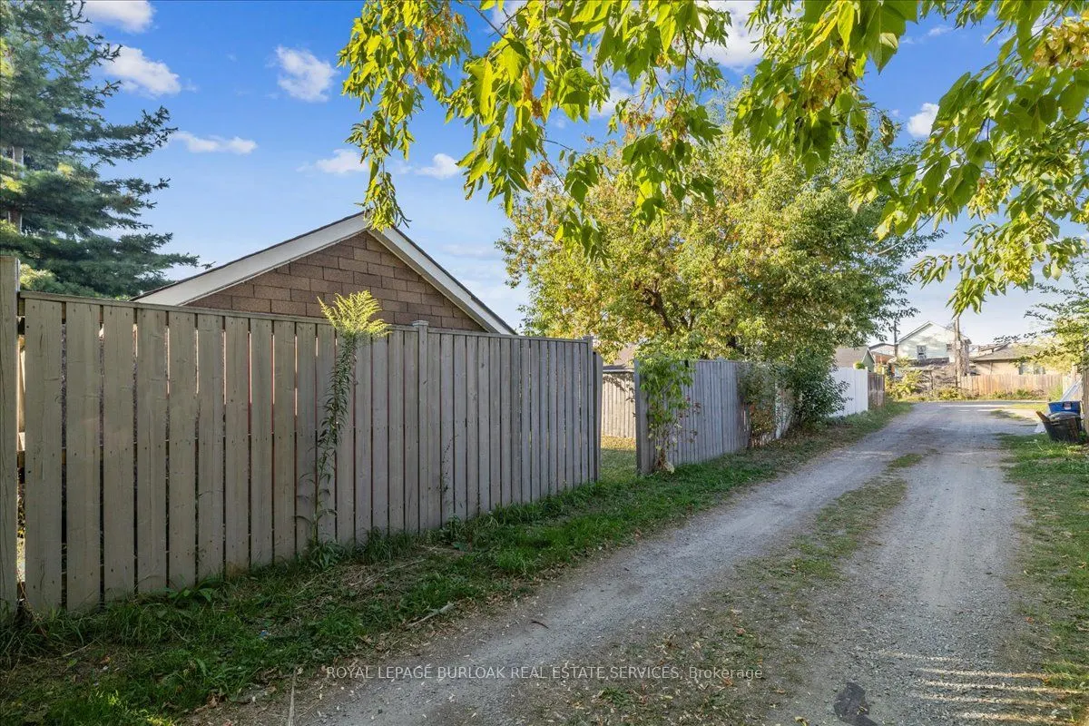42 Martimas Avenue