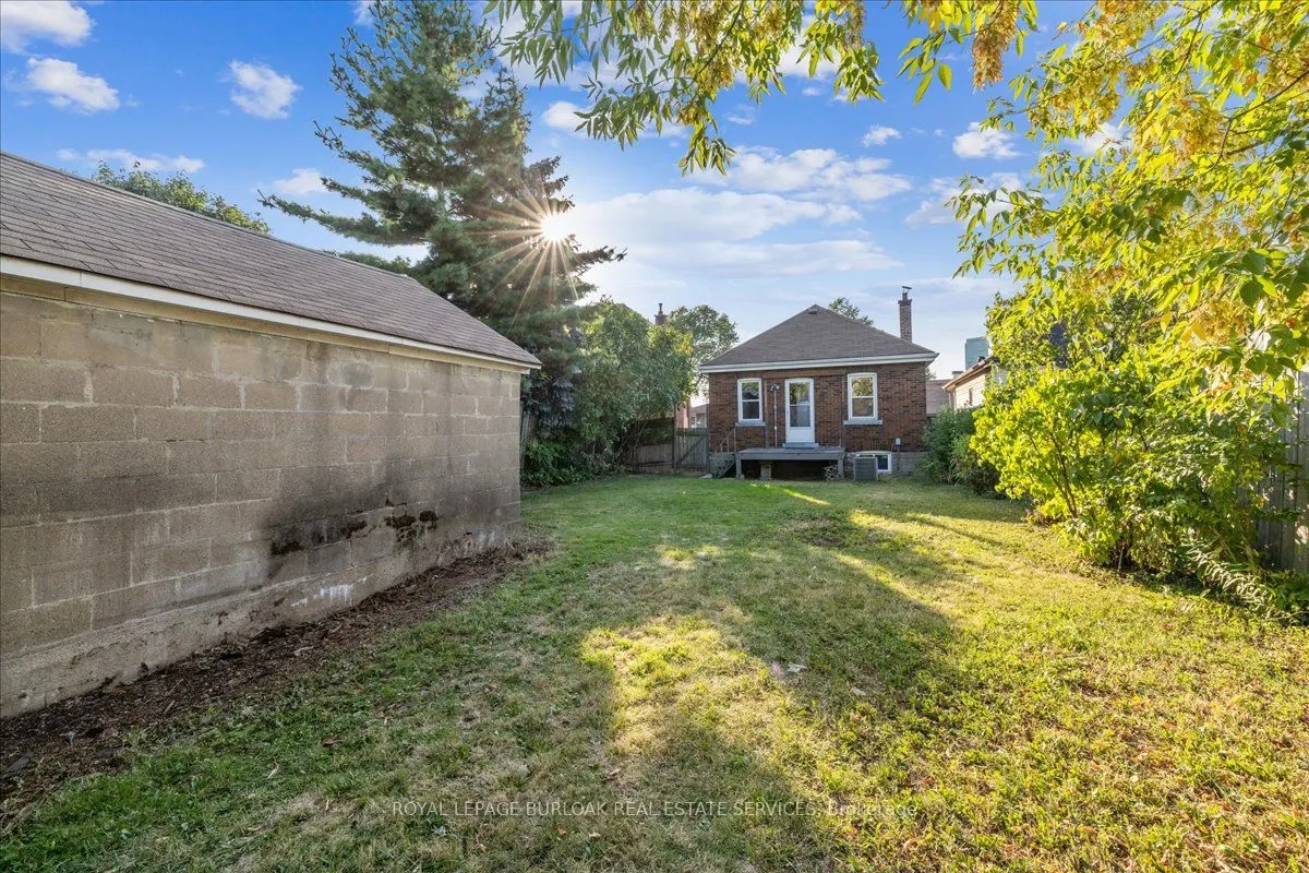 42 Martimas Avenue
