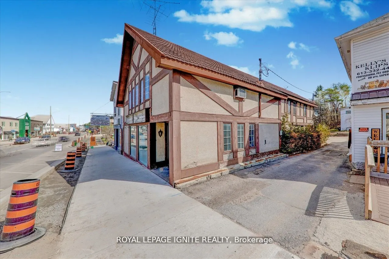 3 Hastings Street N, #B