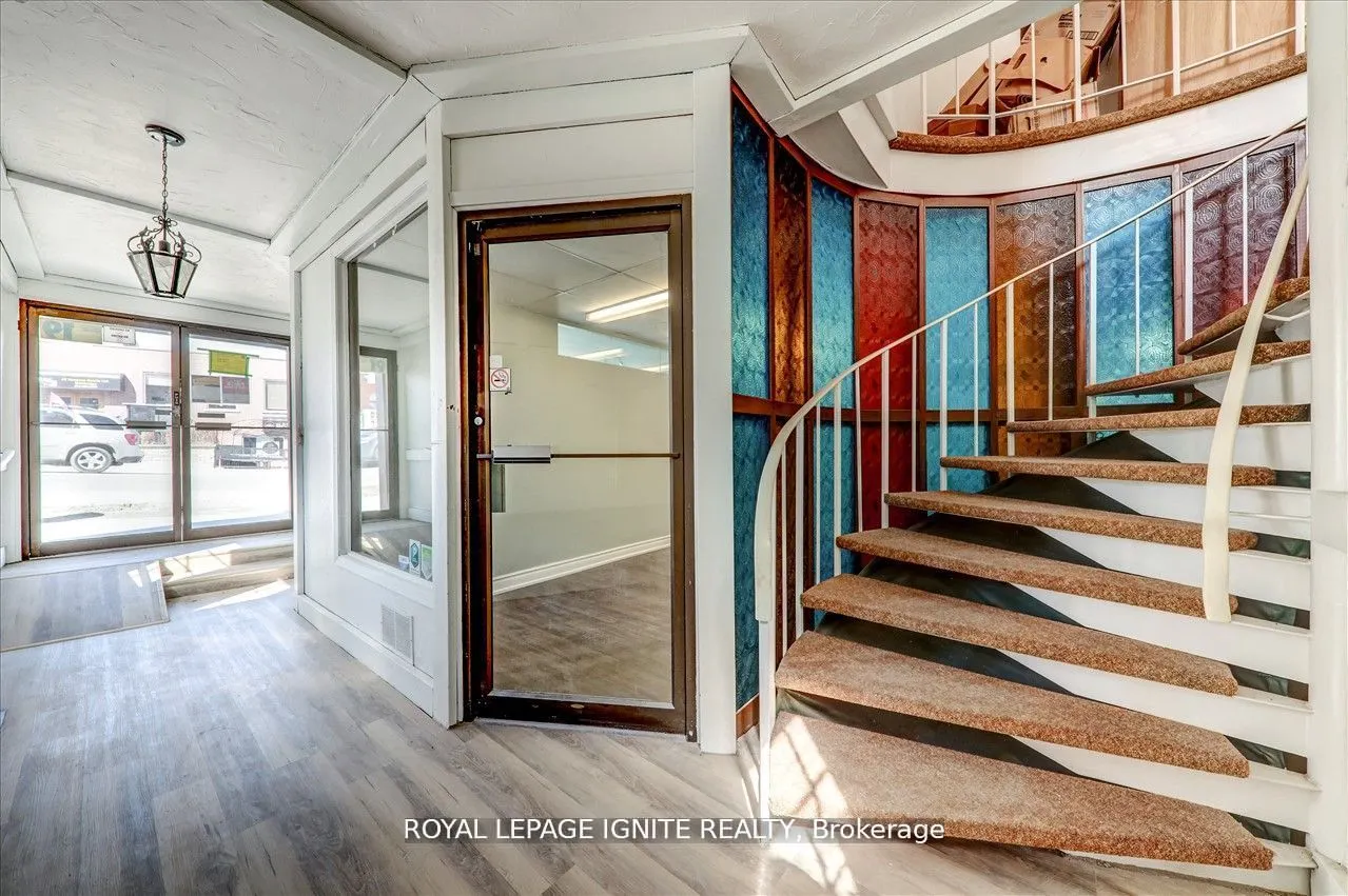 3 Hastings Street N, #B
