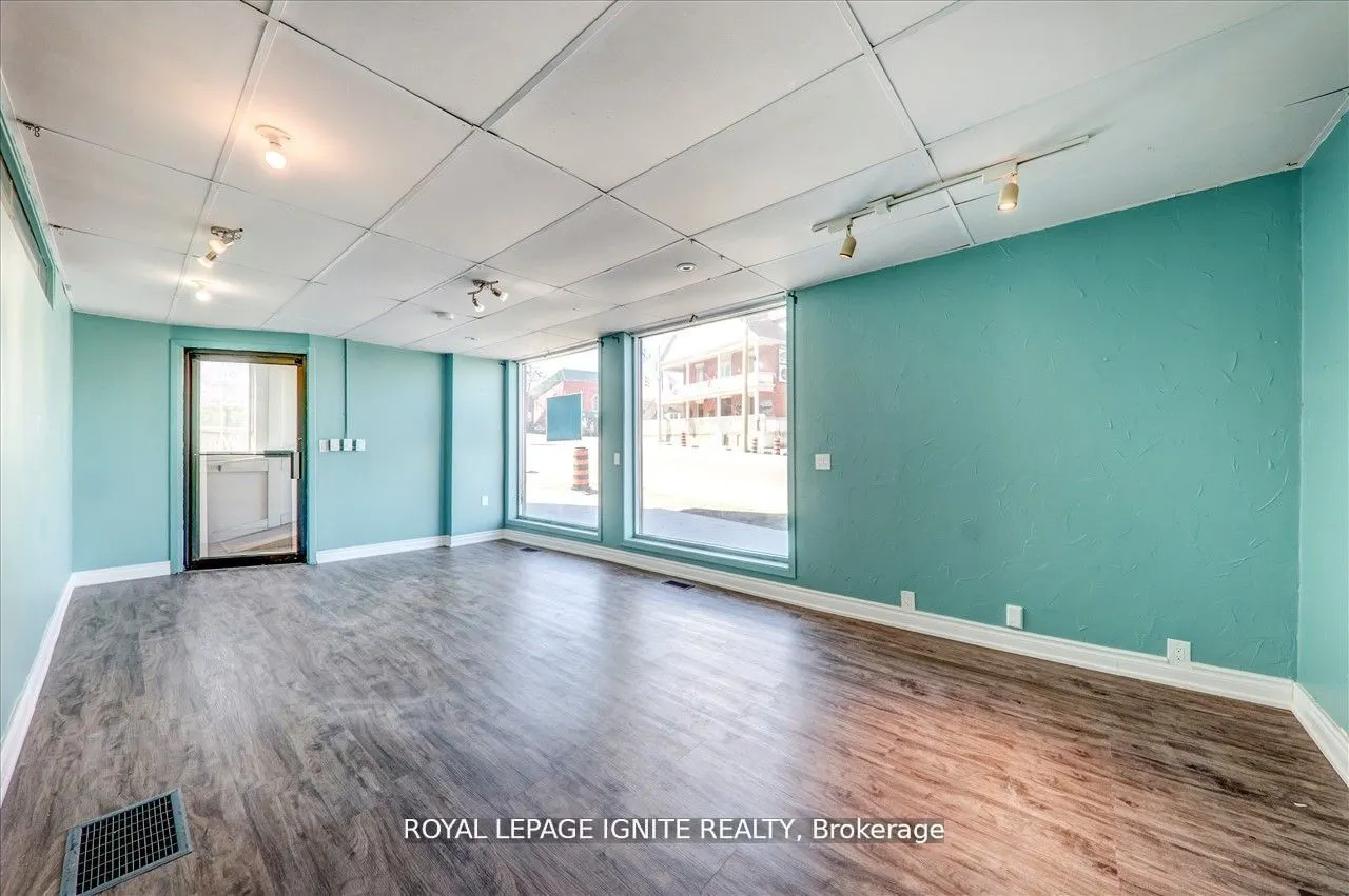 3 Hastings Street N, #B