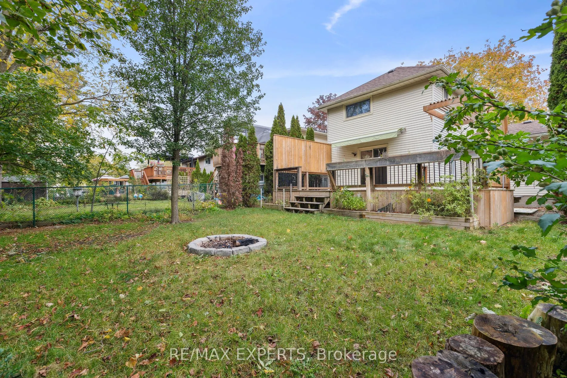 418 Woods Lane