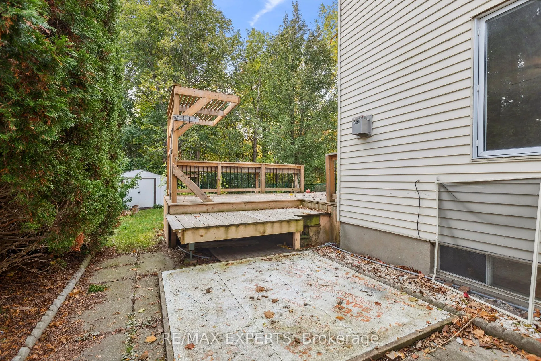 418 Woods Lane