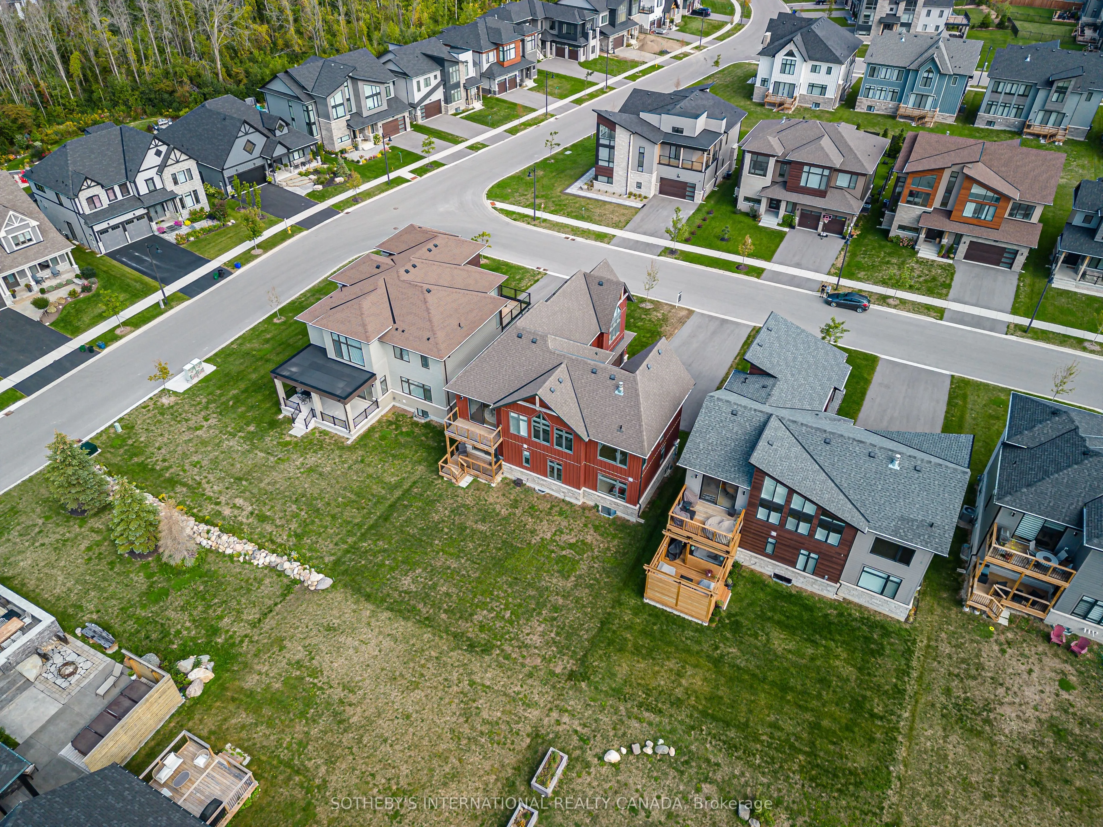 103 Stoneleigh Drive