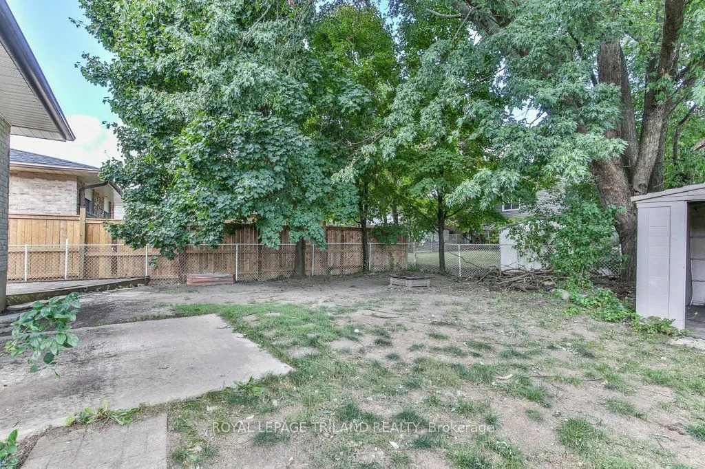 26 PONDEROSA Crescent