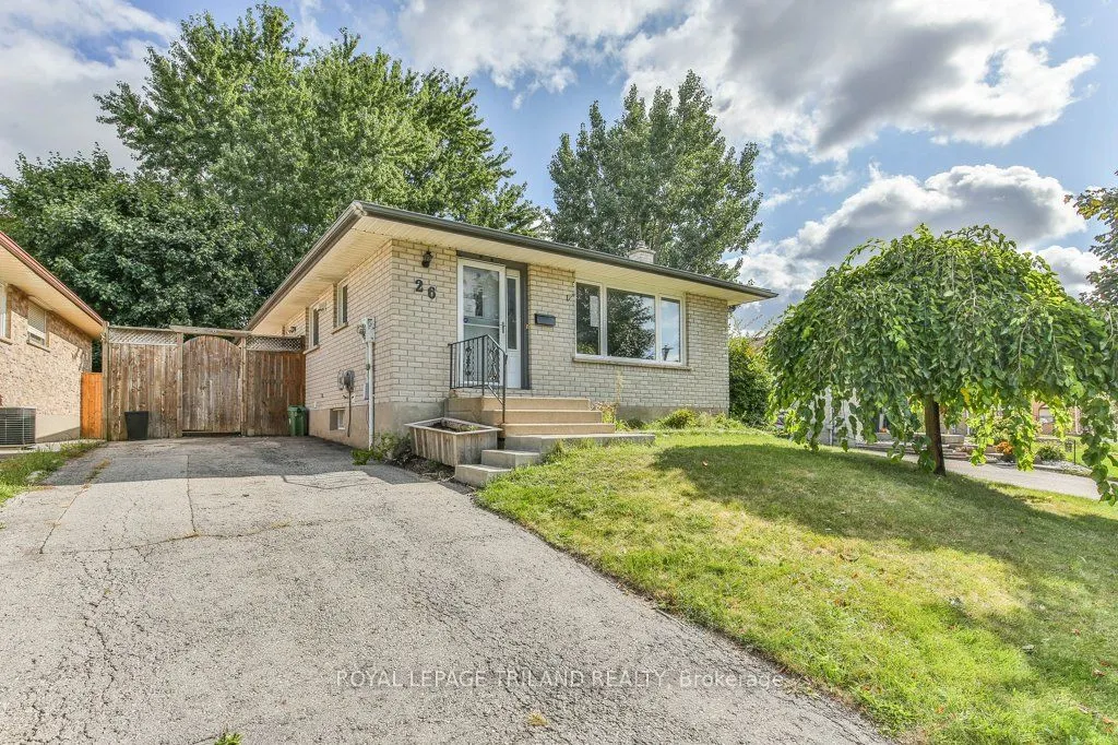 26 PONDEROSA Crescent