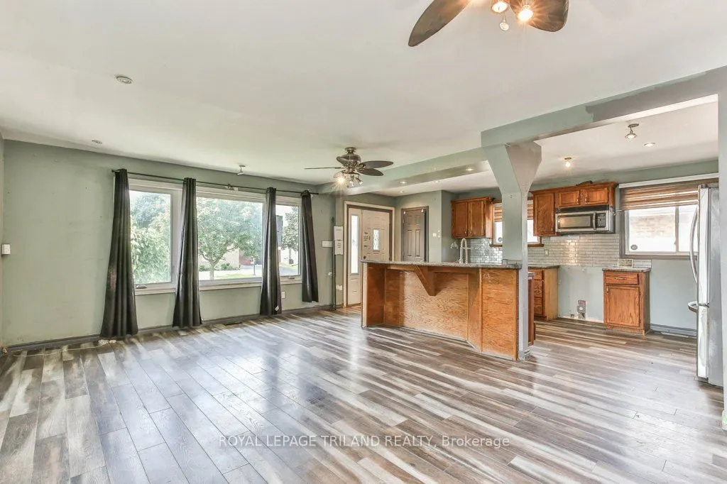26 PONDEROSA Crescent
