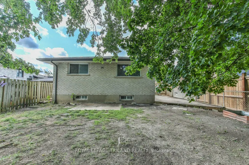 26 PONDEROSA Crescent