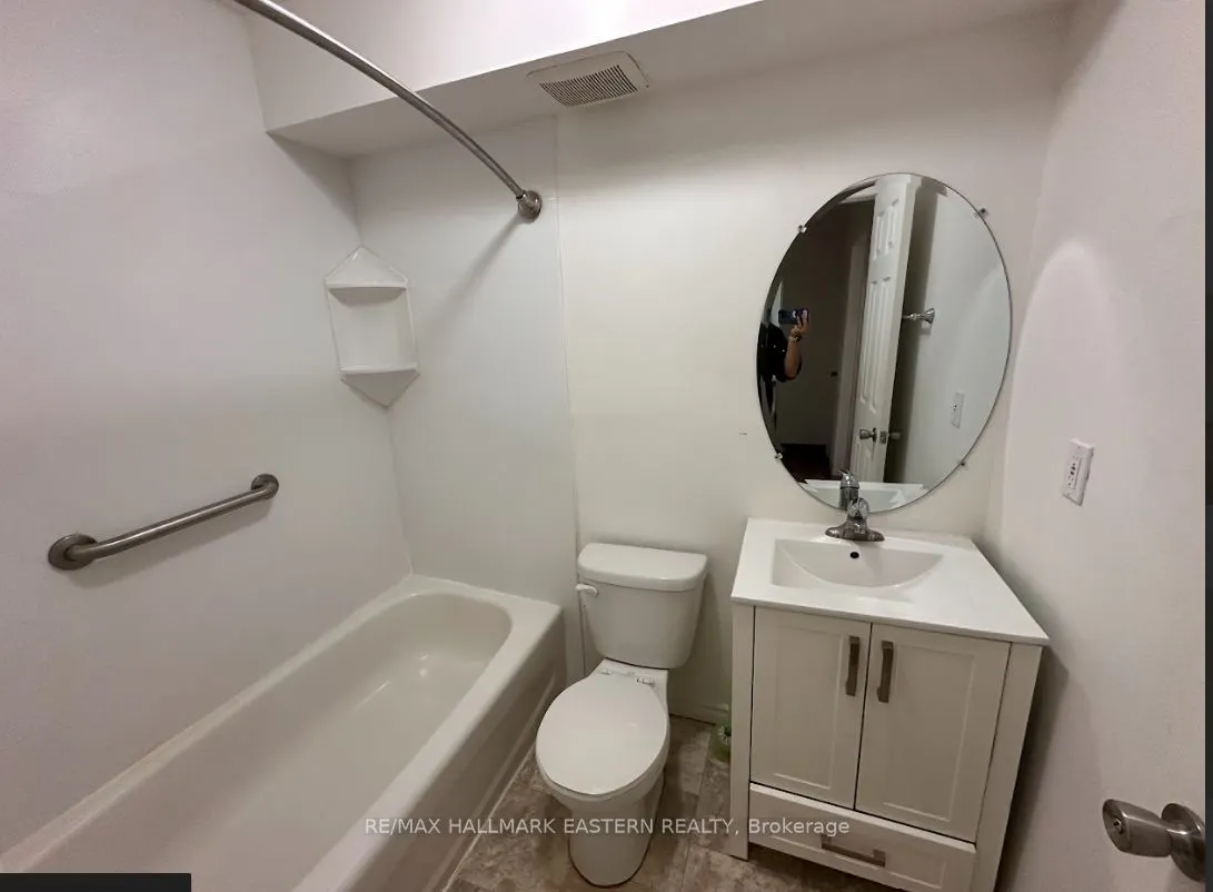 106 Lansdowne Street, #103
