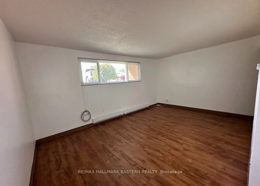 106 Lansdowne Street, #103