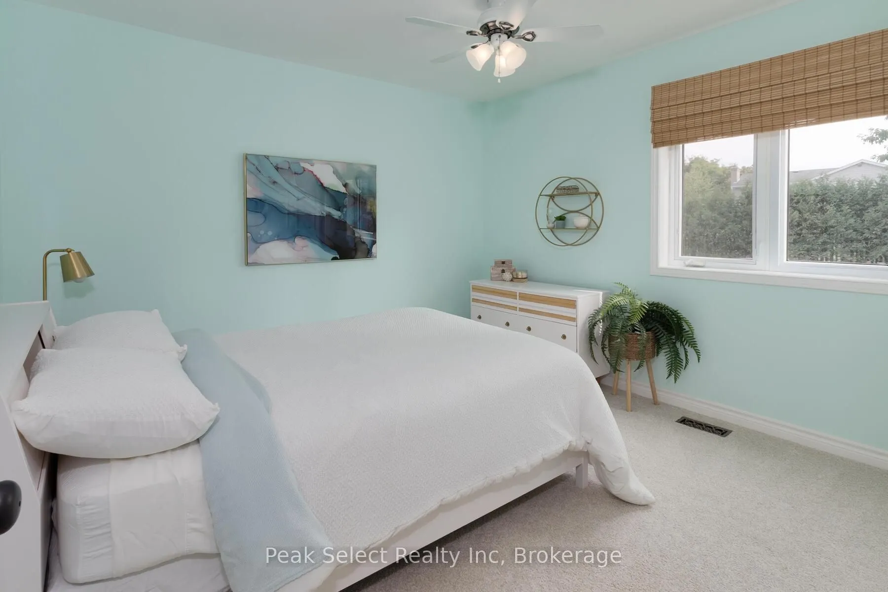 62 Killoran Crescent