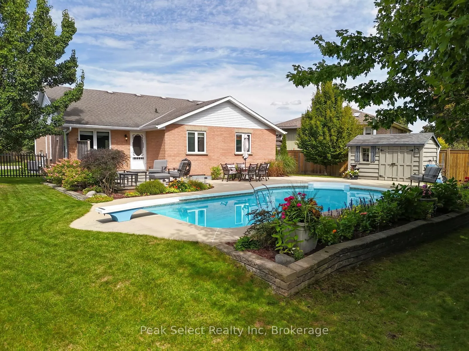 62 Killoran Crescent