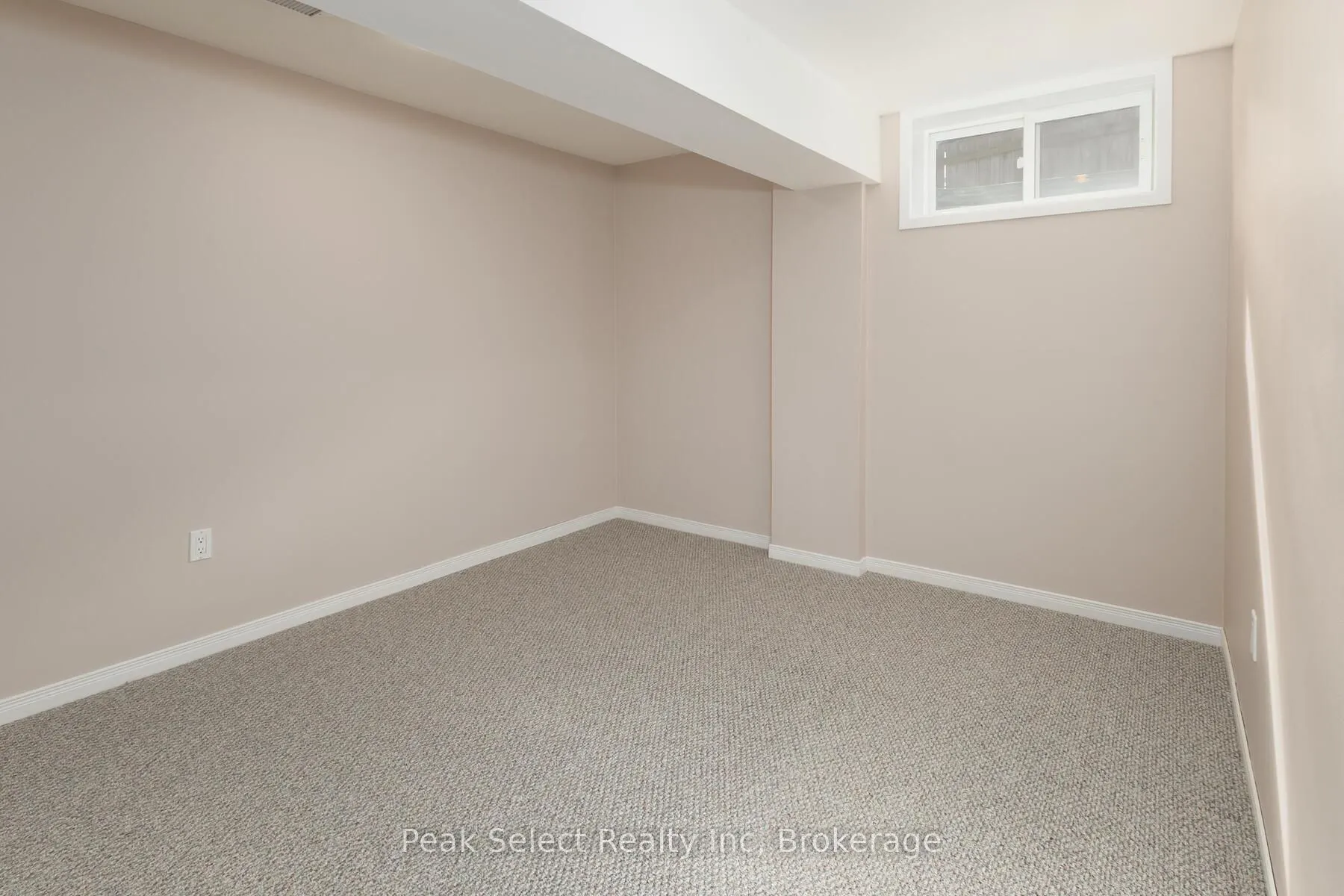 62 Killoran Crescent