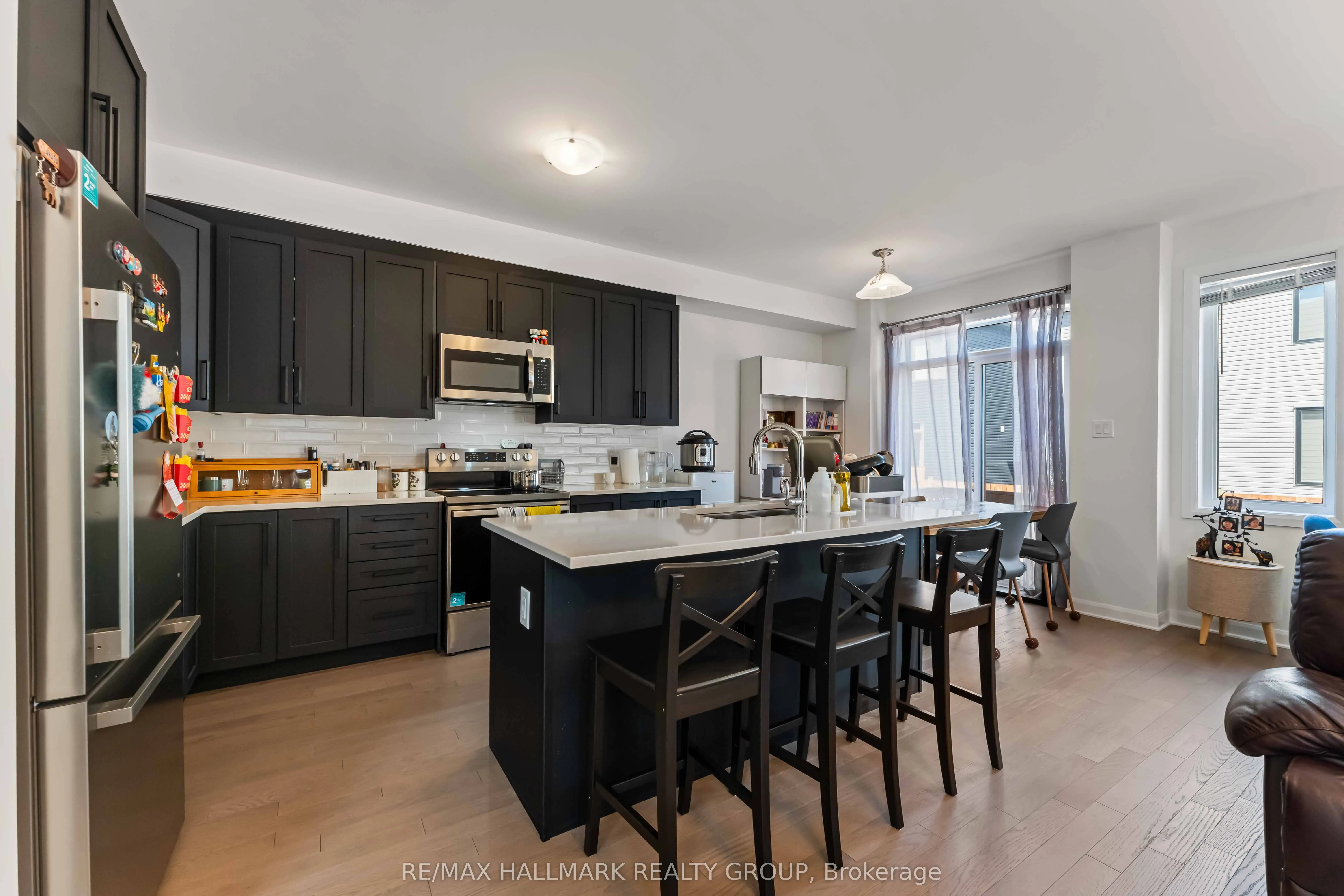 423 Silicon Way