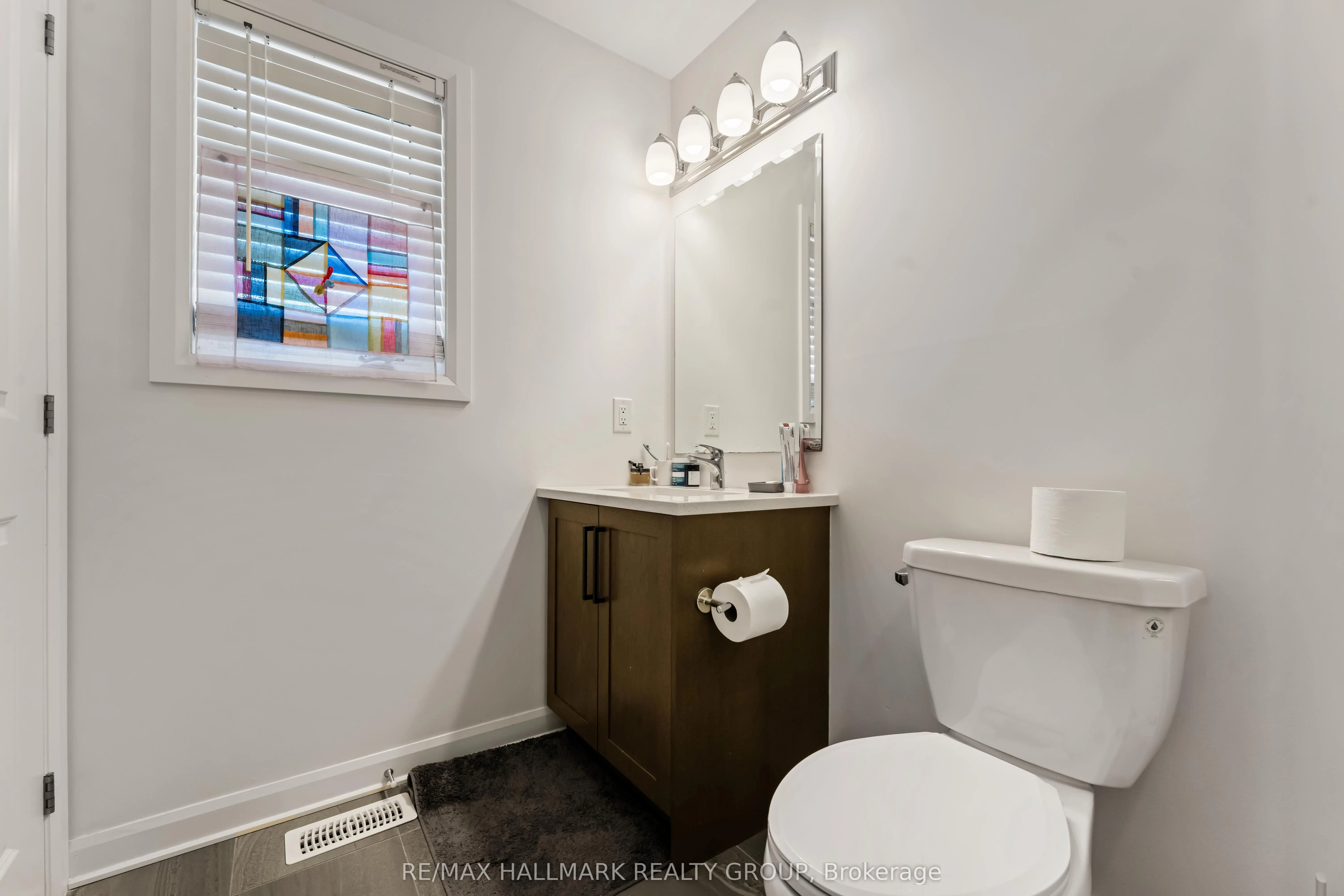 423 Silicon Way