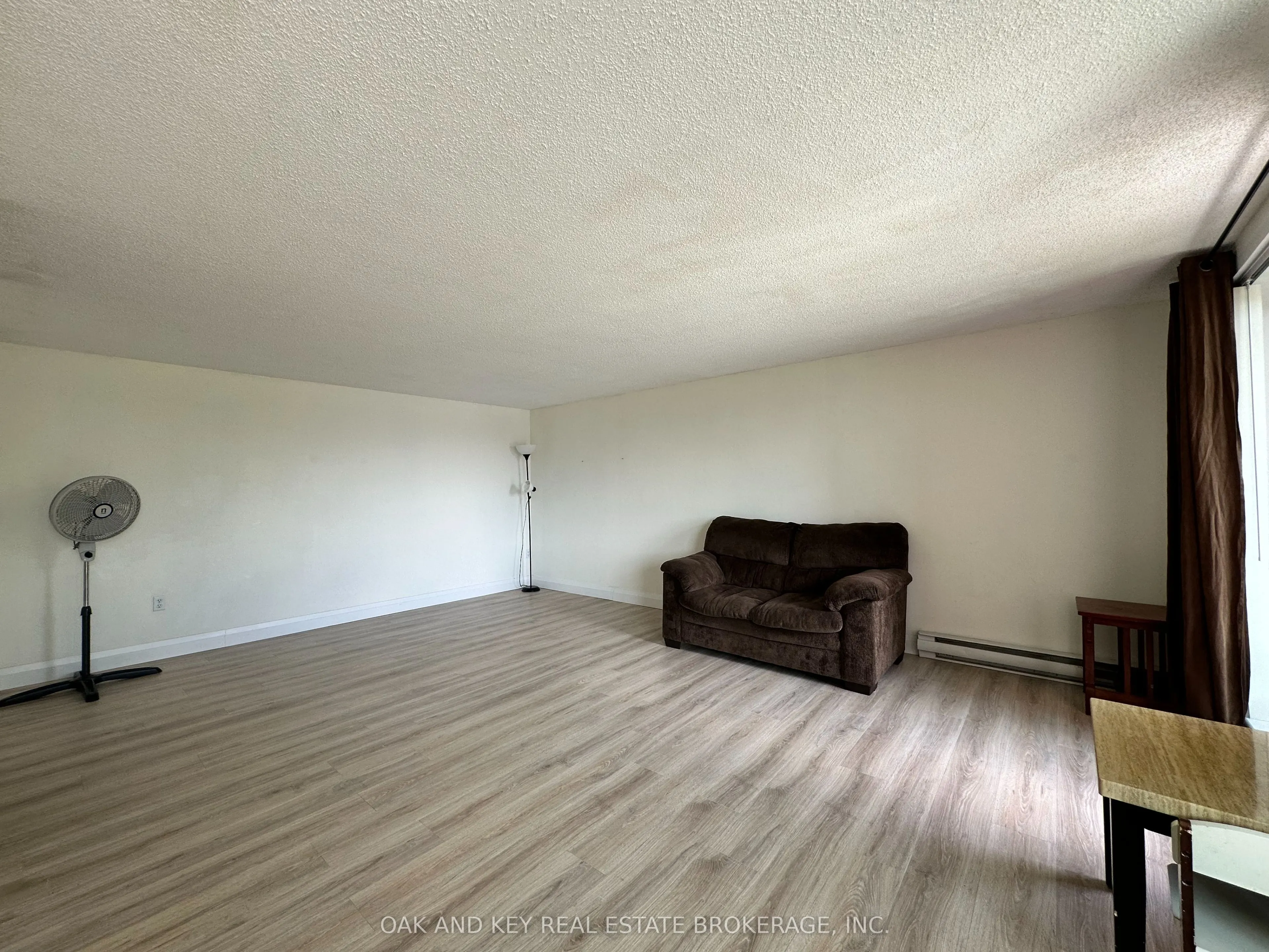 77 Baseline Road W, #403