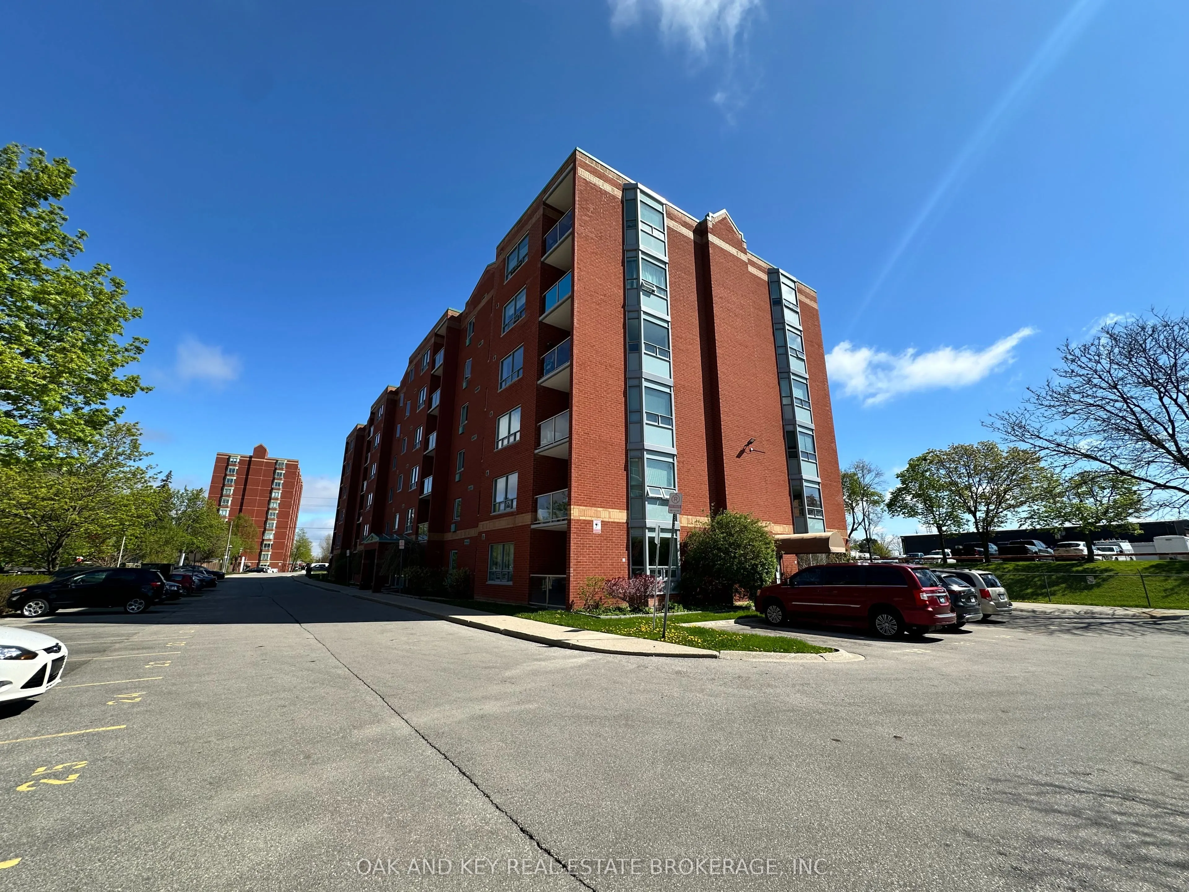 77 Baseline Road W, #403