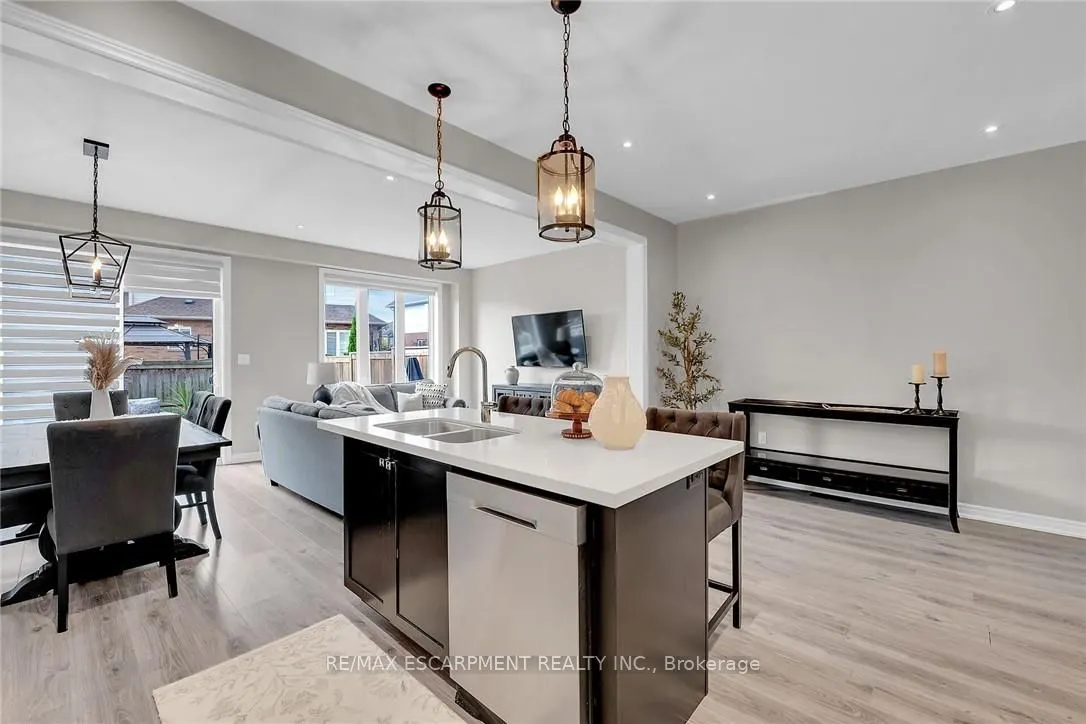 1890 Rymal Road E, #31