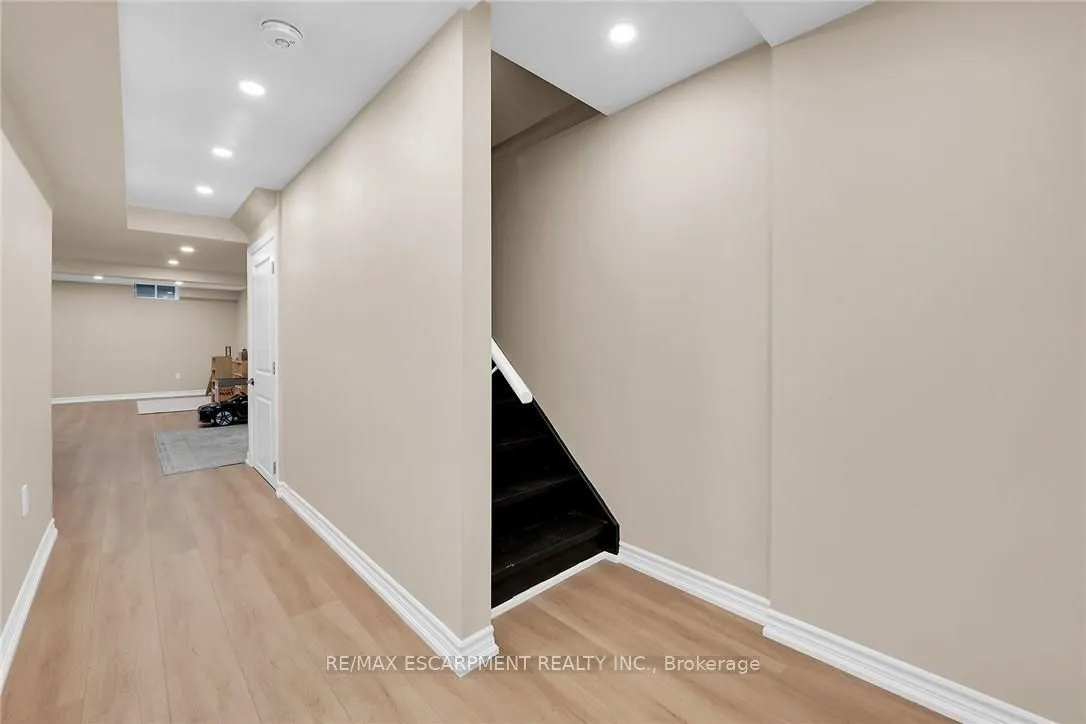 1890 Rymal Road E, #31