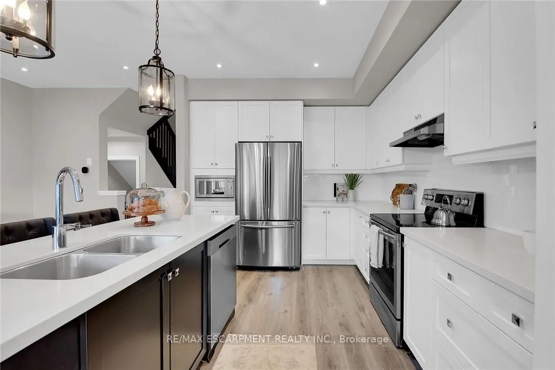 1890 Rymal Road E, #31