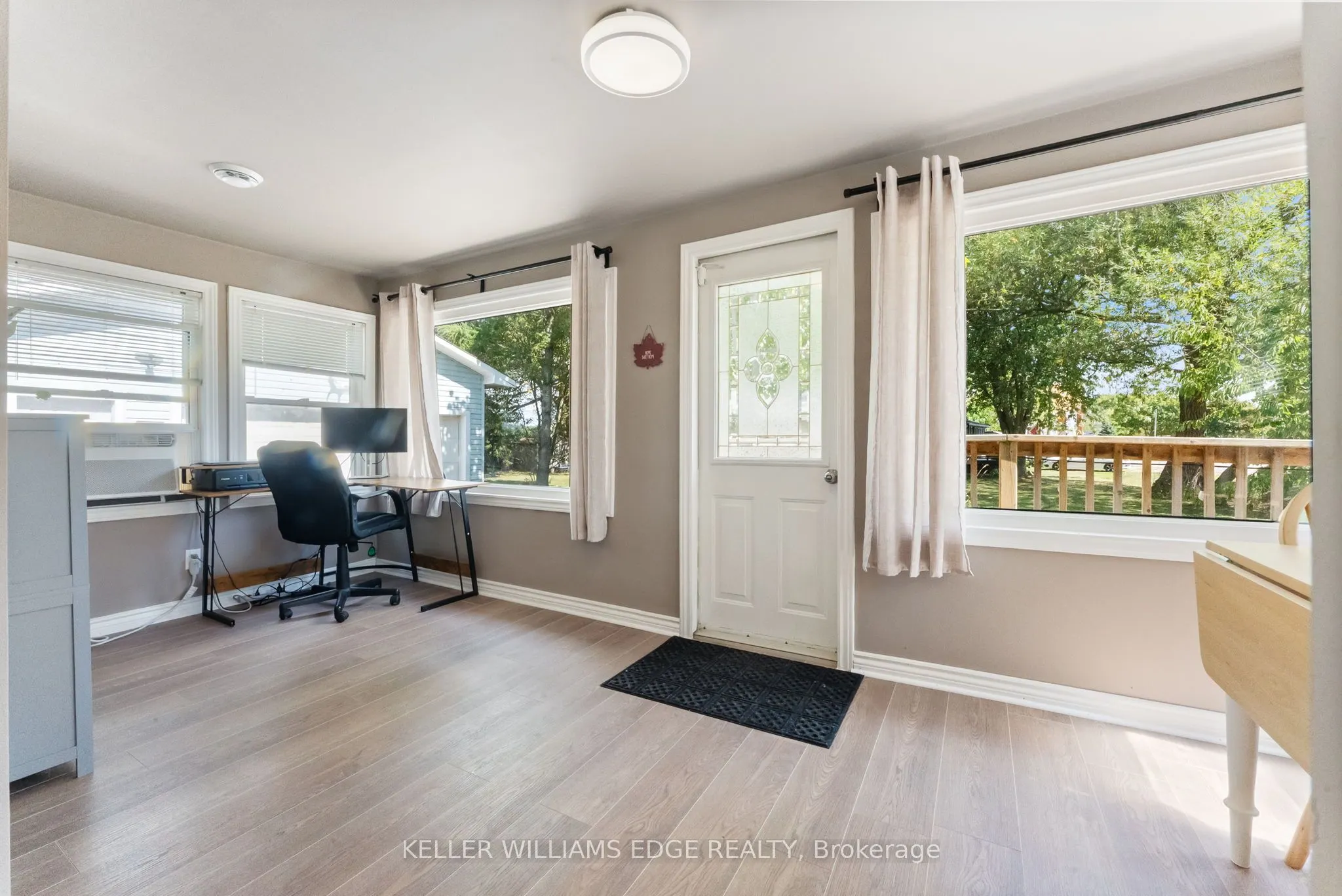1175 Lakeshore Road