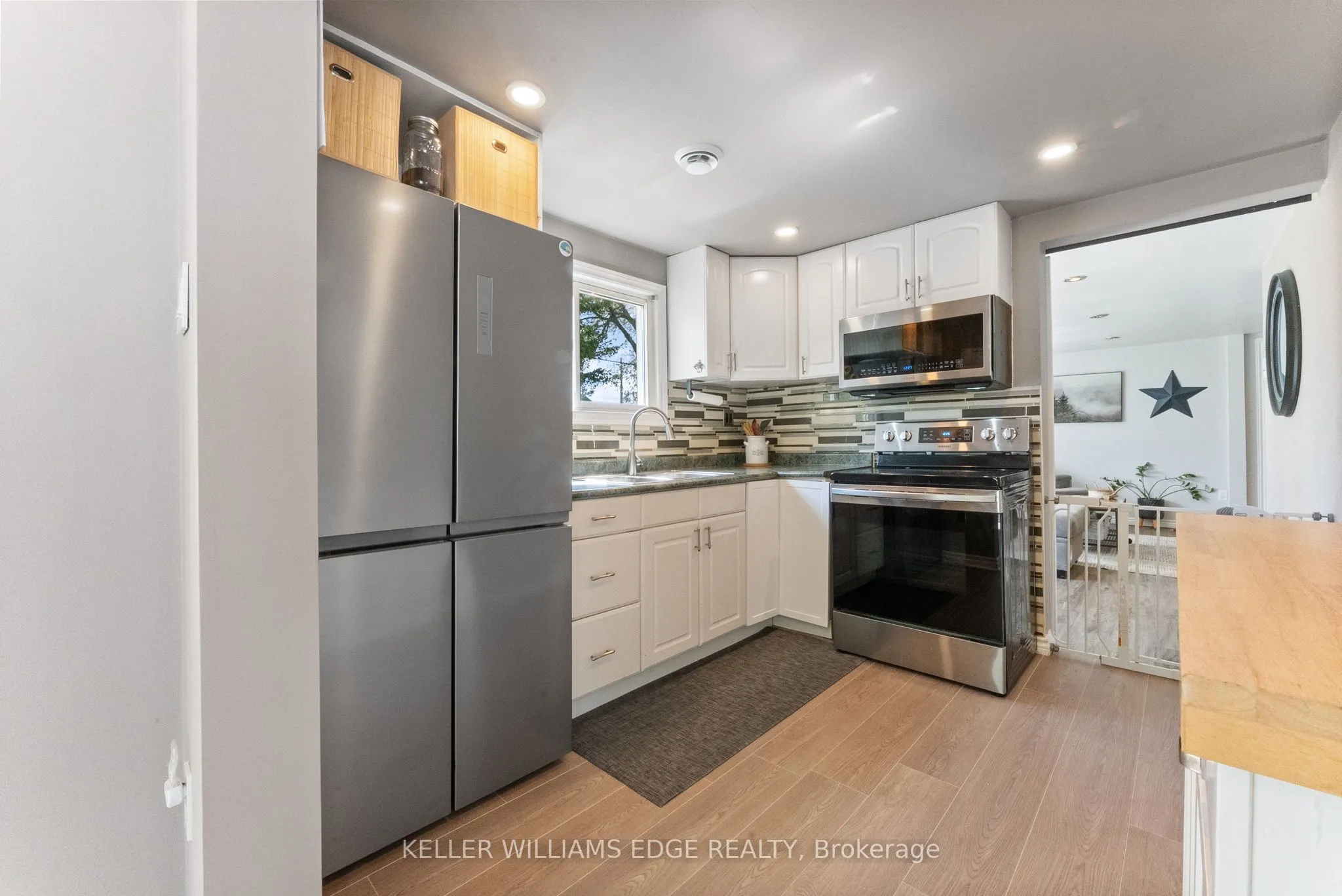 1175 Lakeshore Road