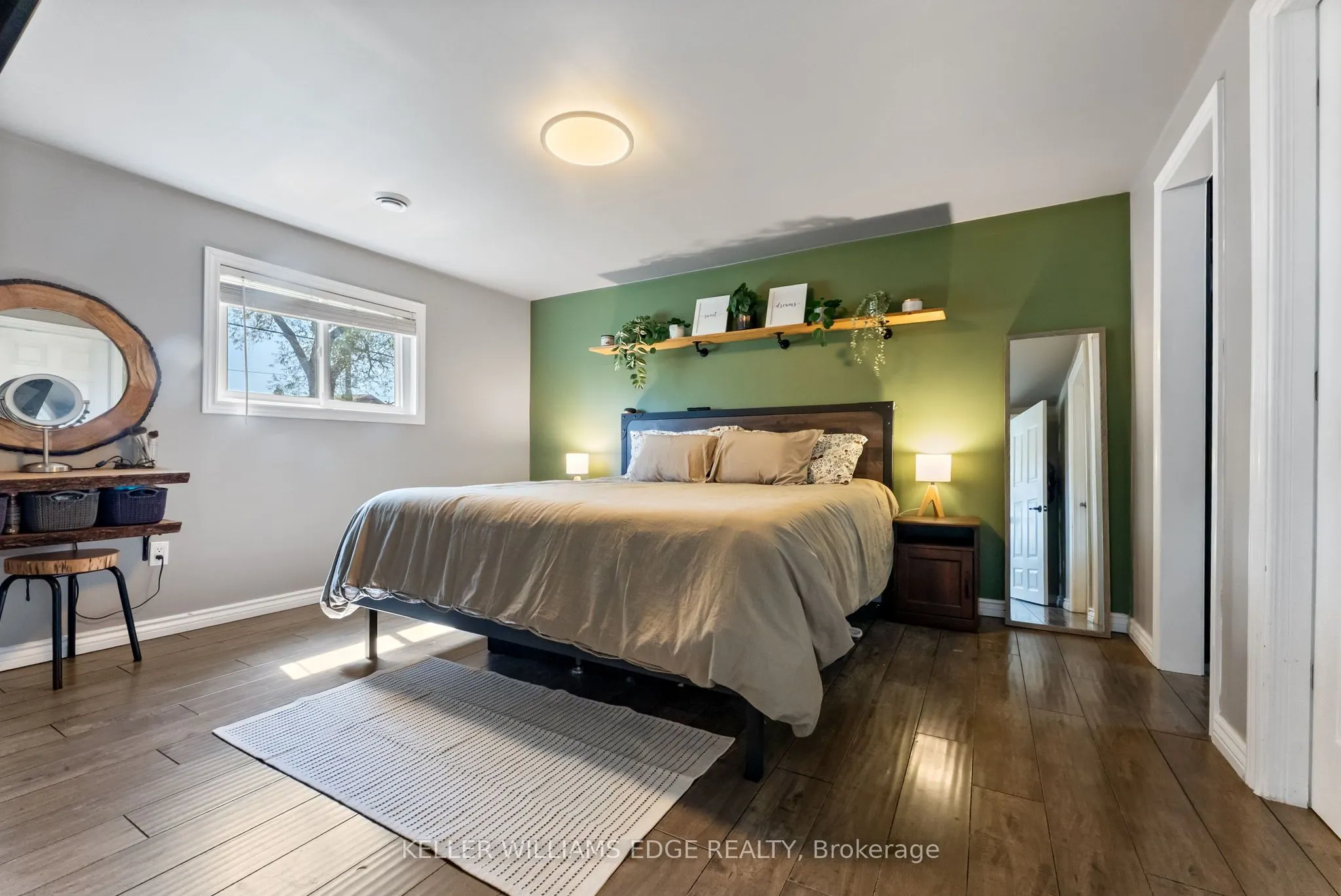 1175 Lakeshore Road