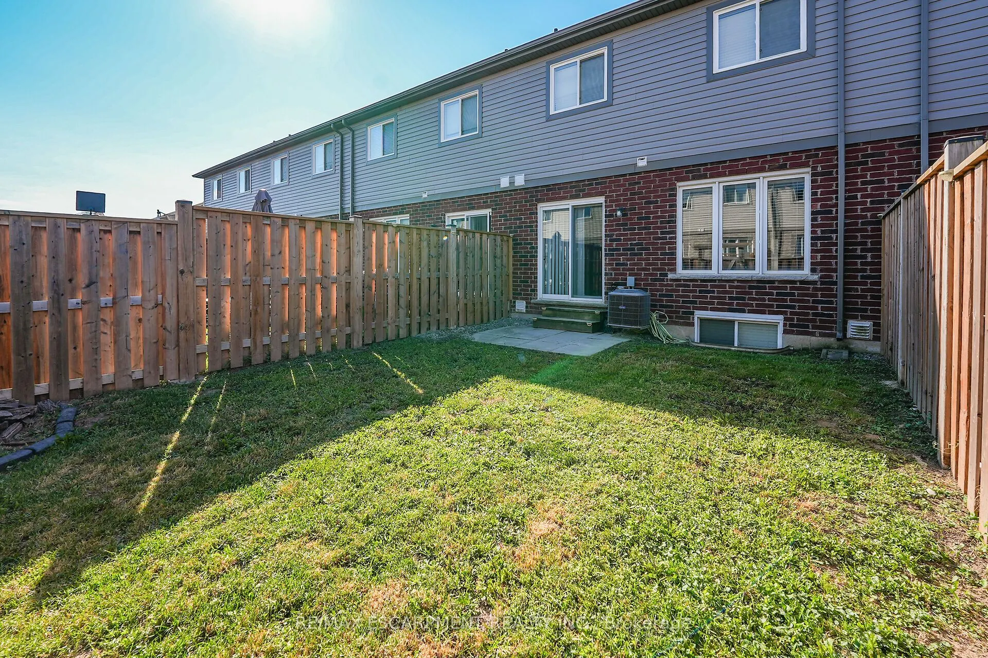 152 Heron Street