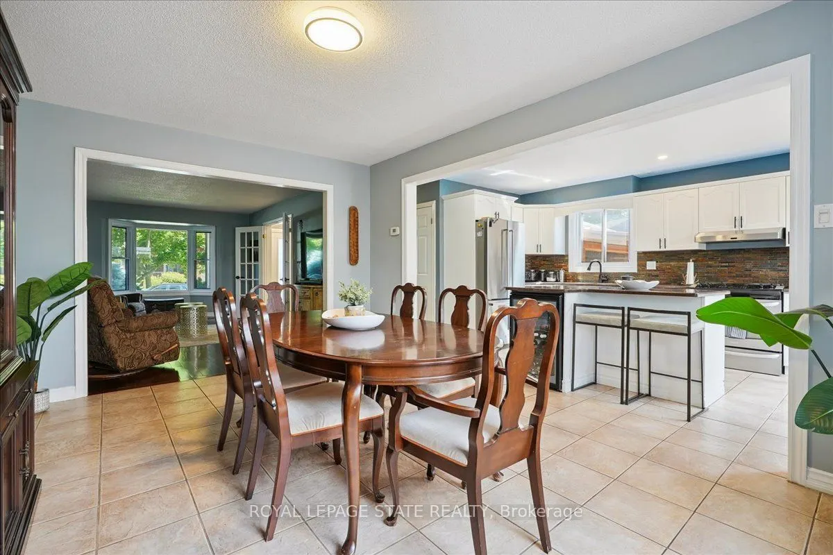 4577 St Volodymyr Crescent
