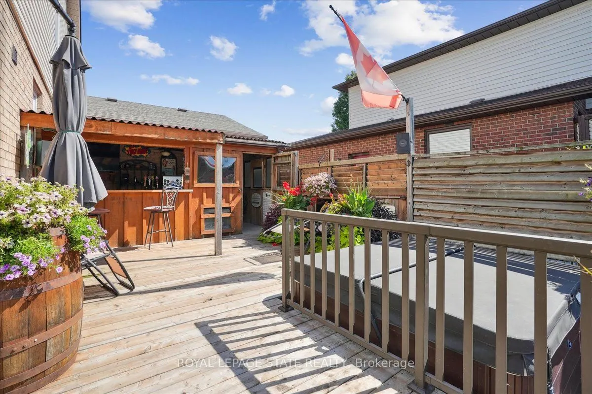 4577 St Volodymyr Crescent