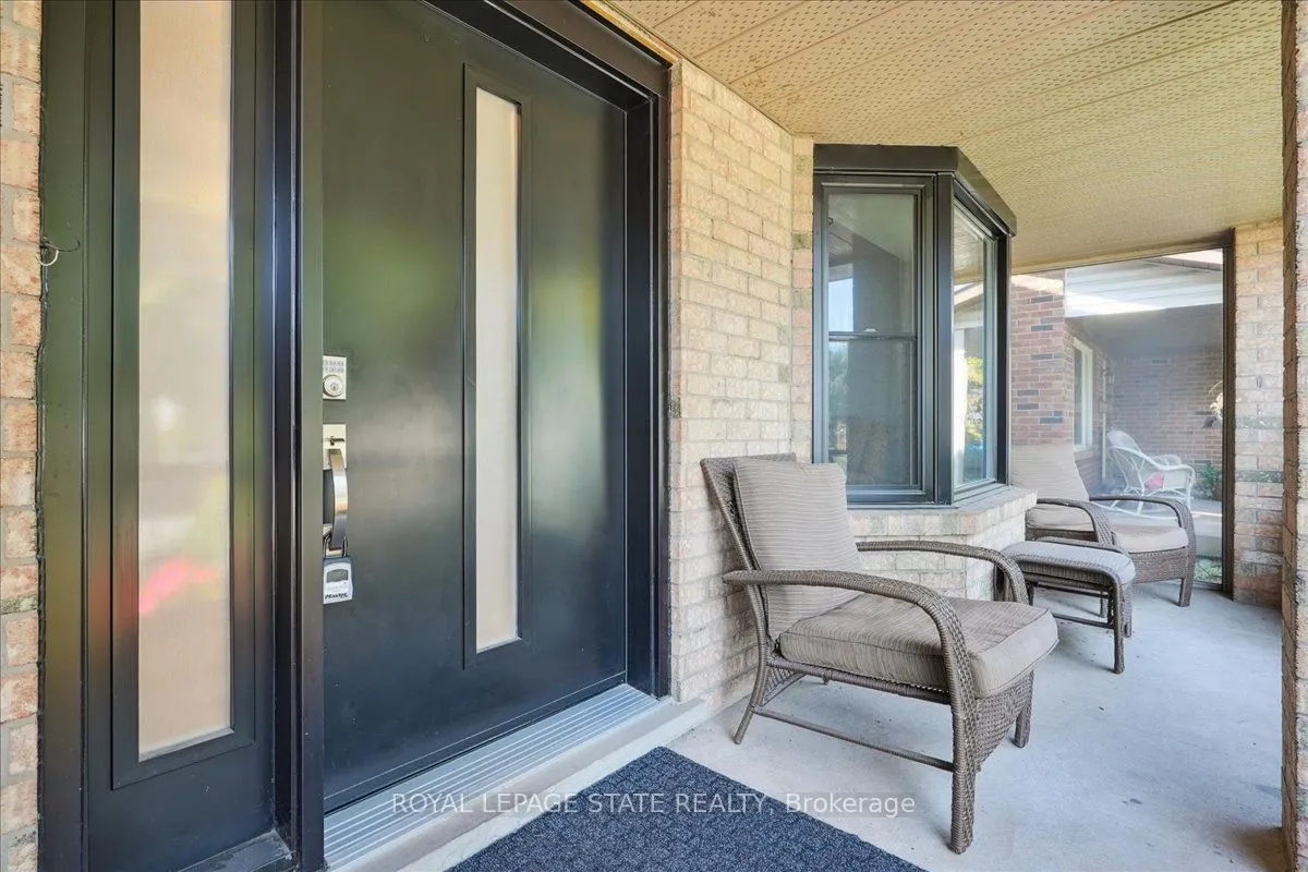 4577 St Volodymyr Crescent