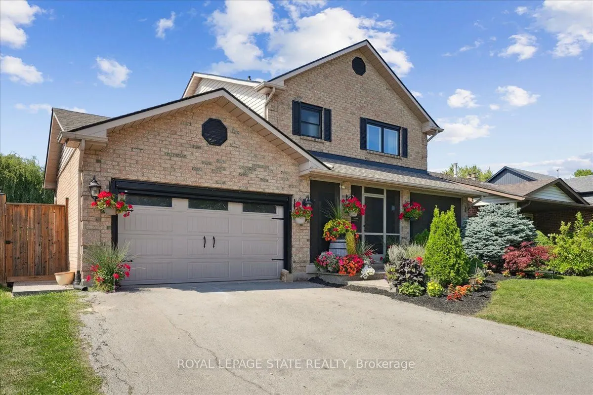 4577 St Volodymyr Crescent