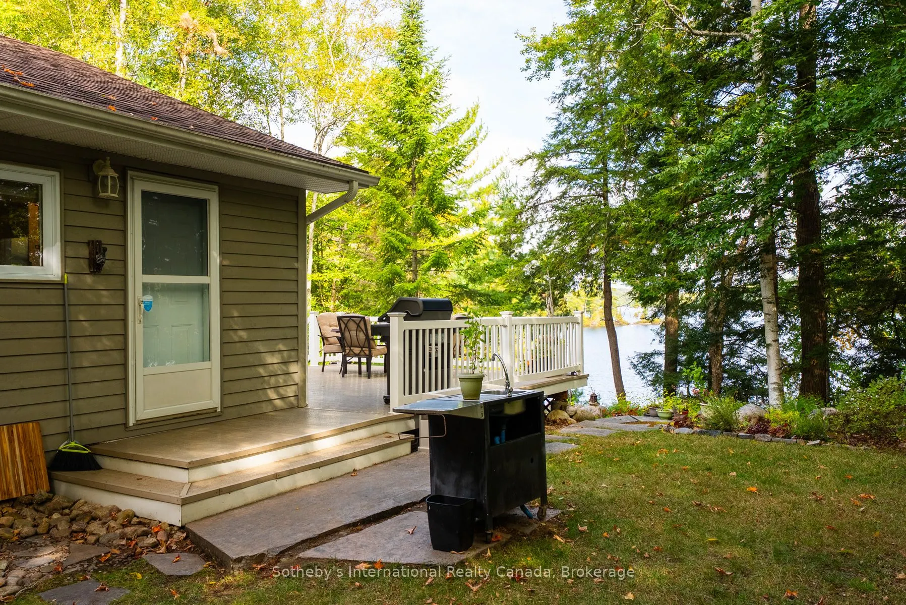 20 Fish Rock Road