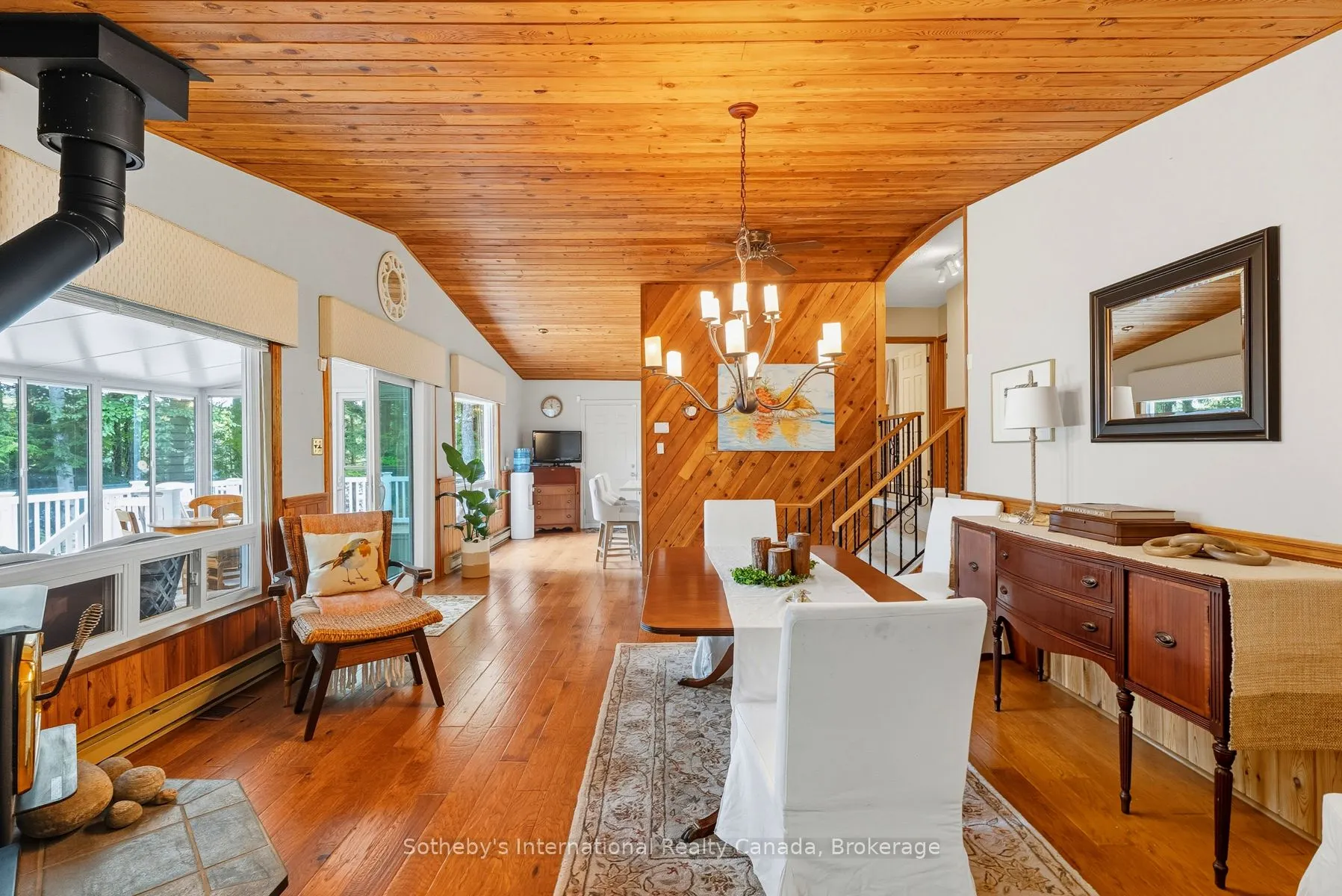 20 Fish Rock Road