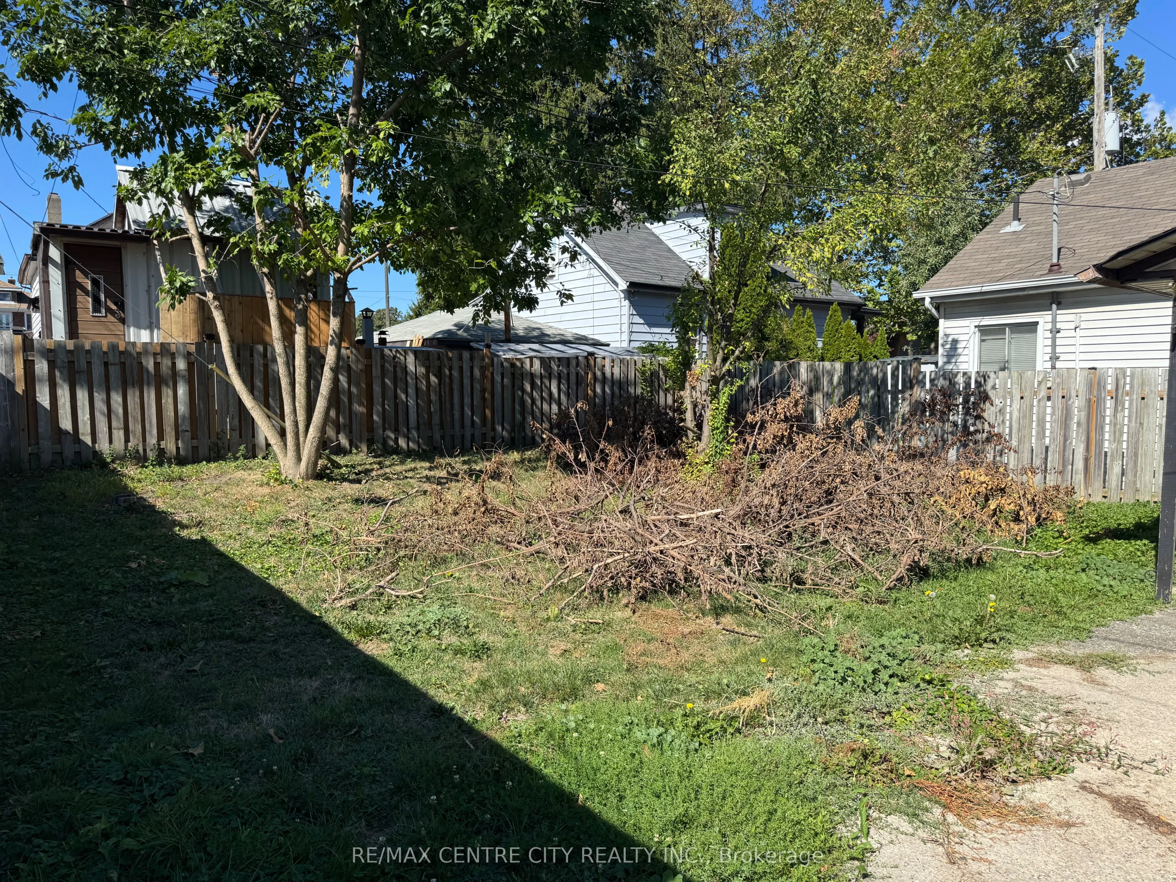 1709 Cadillac Street