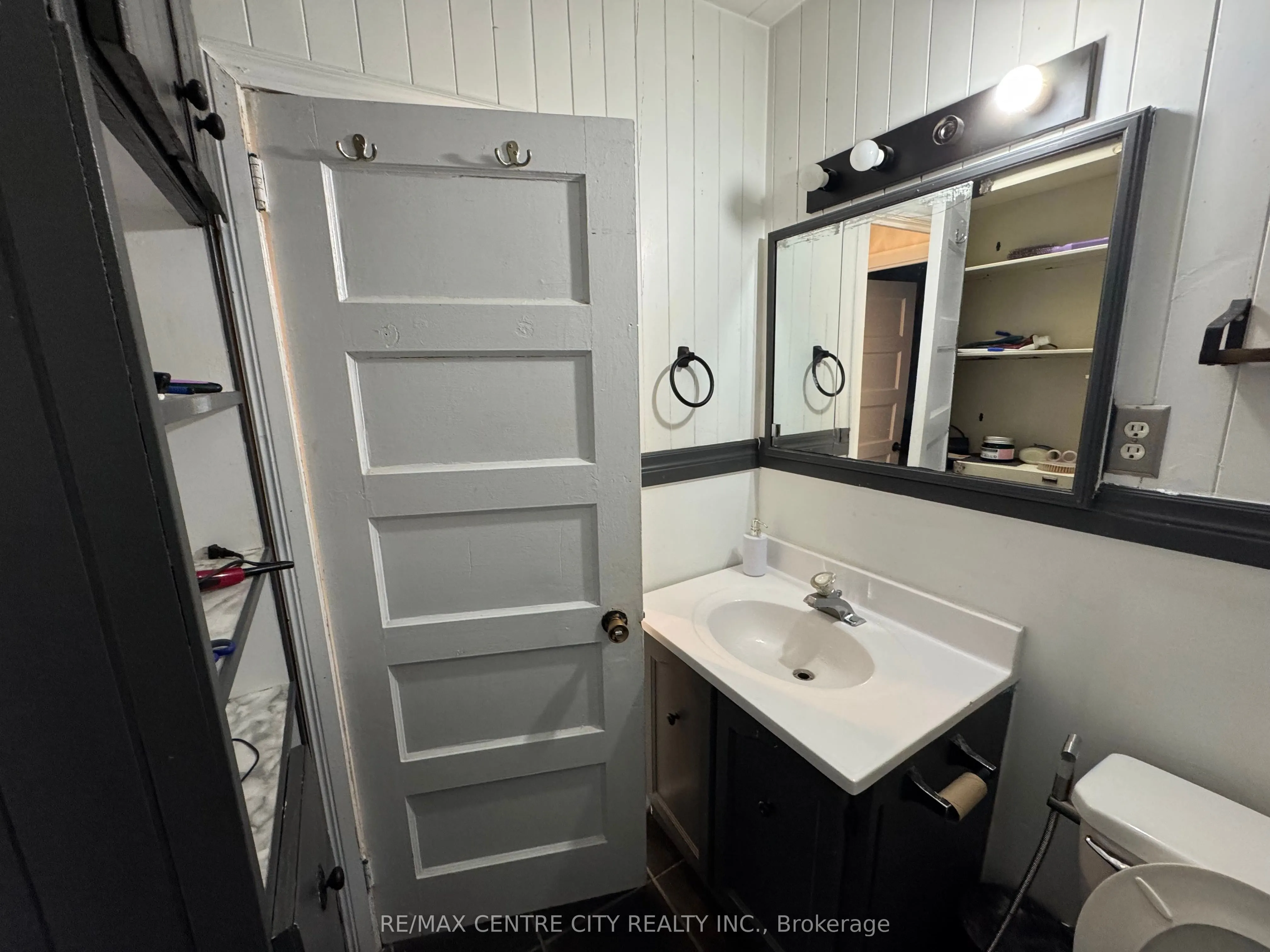 1709 Cadillac Street