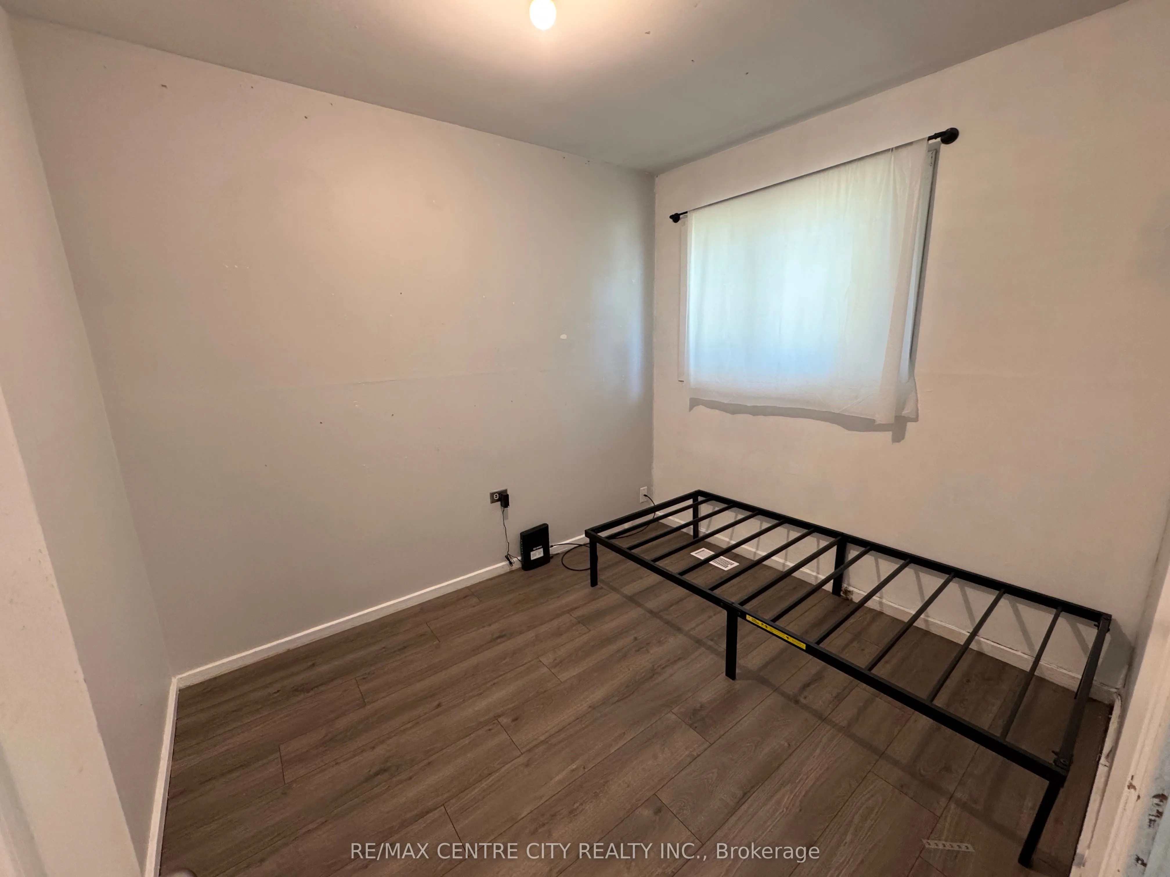 1709 Cadillac Street