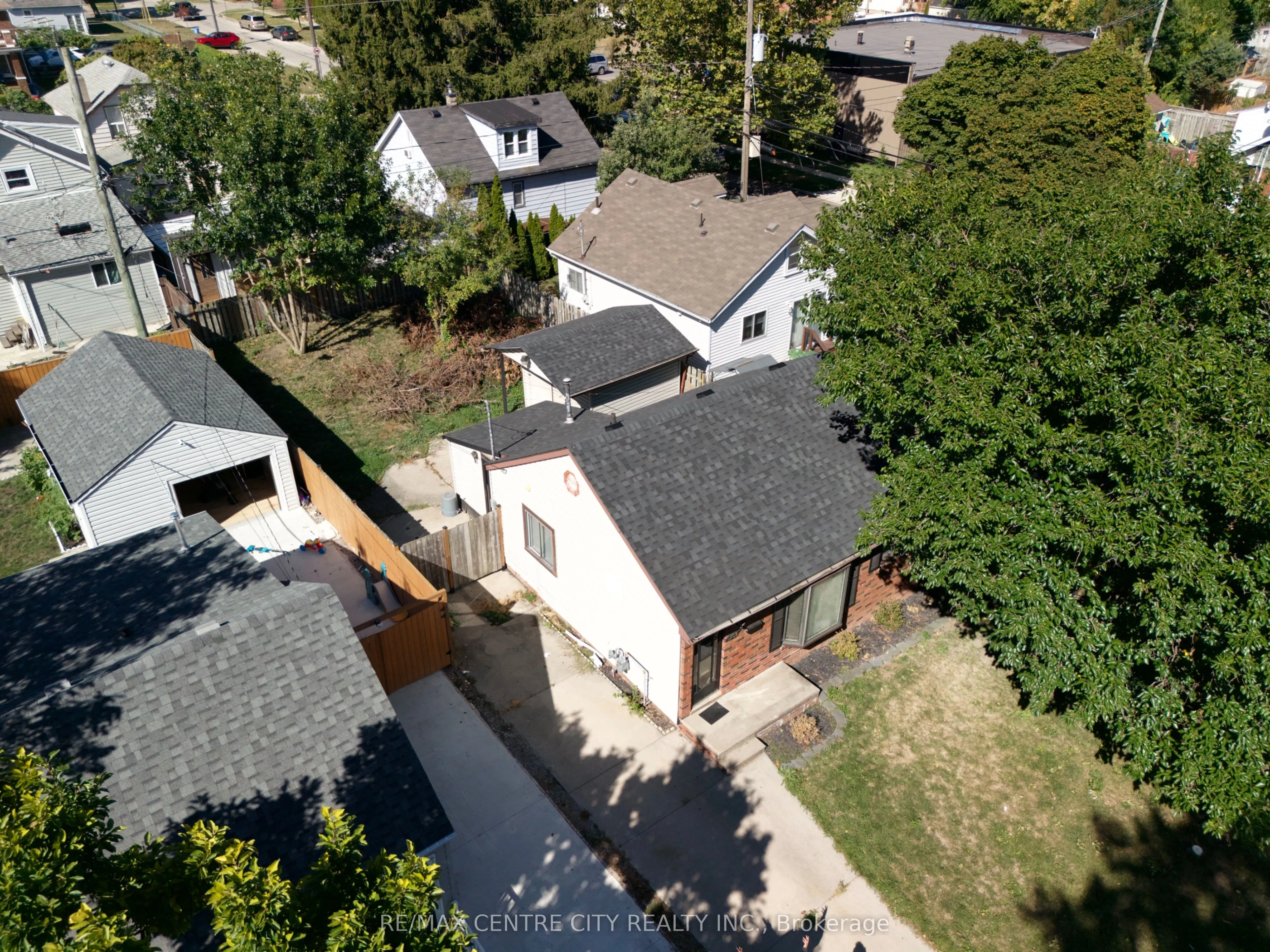 1709 Cadillac Street