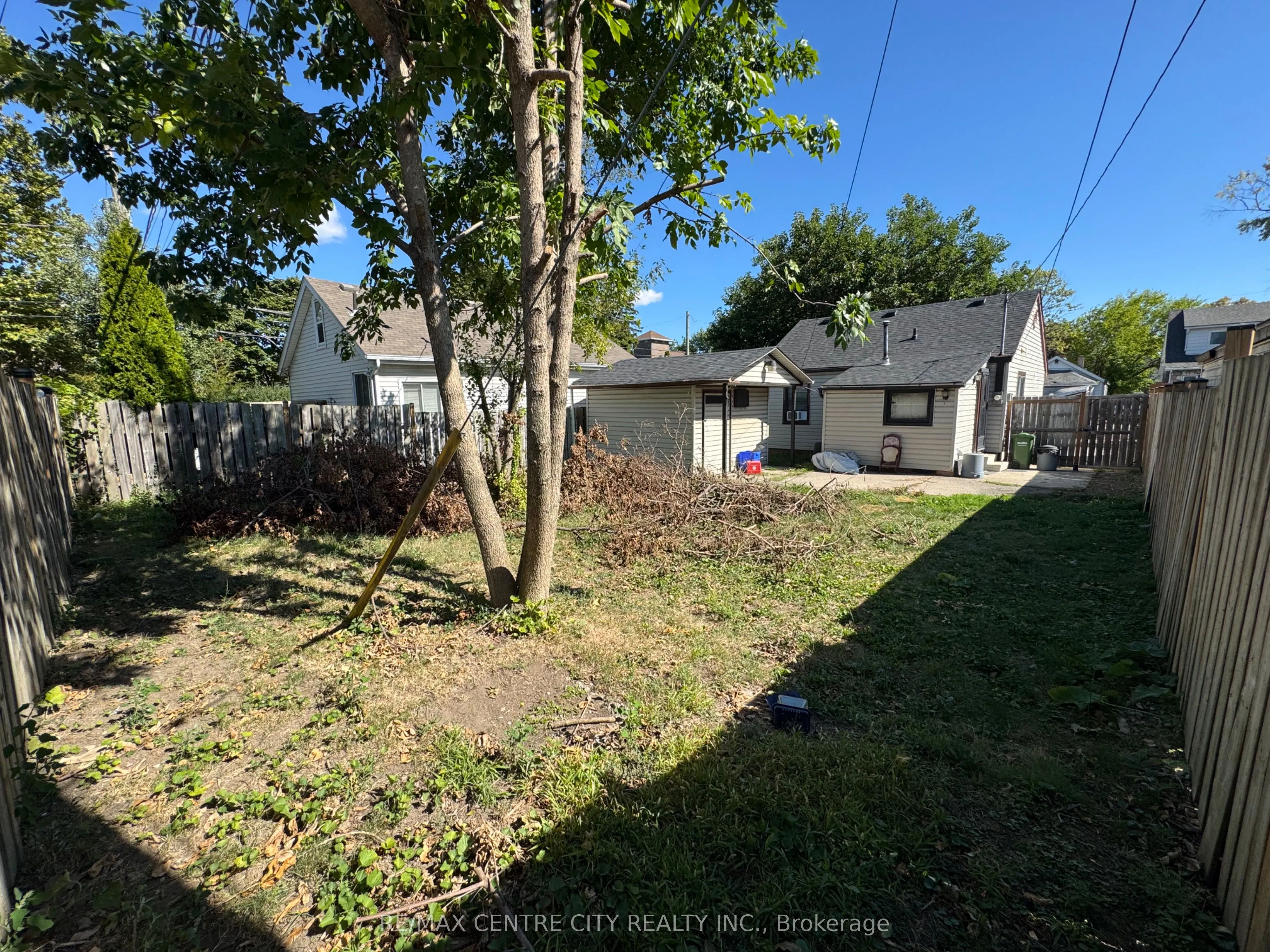 1709 Cadillac Street