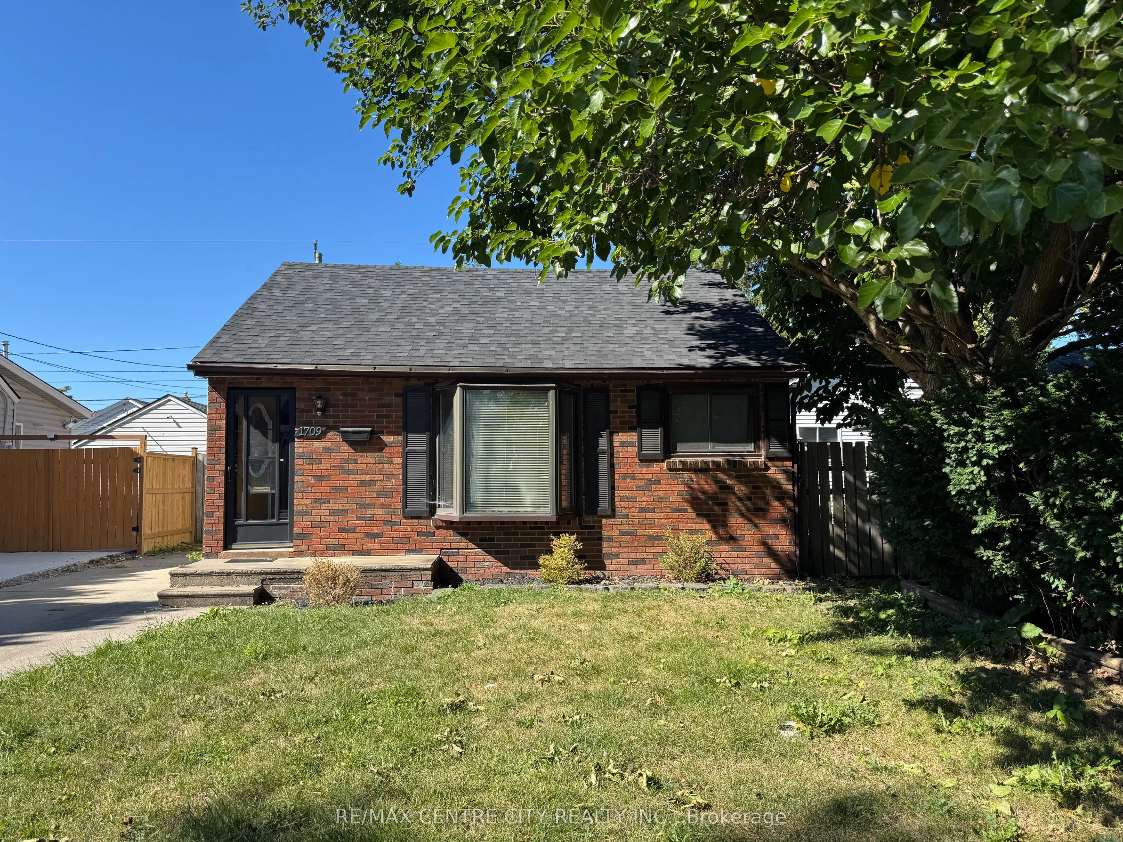 1709 Cadillac Street