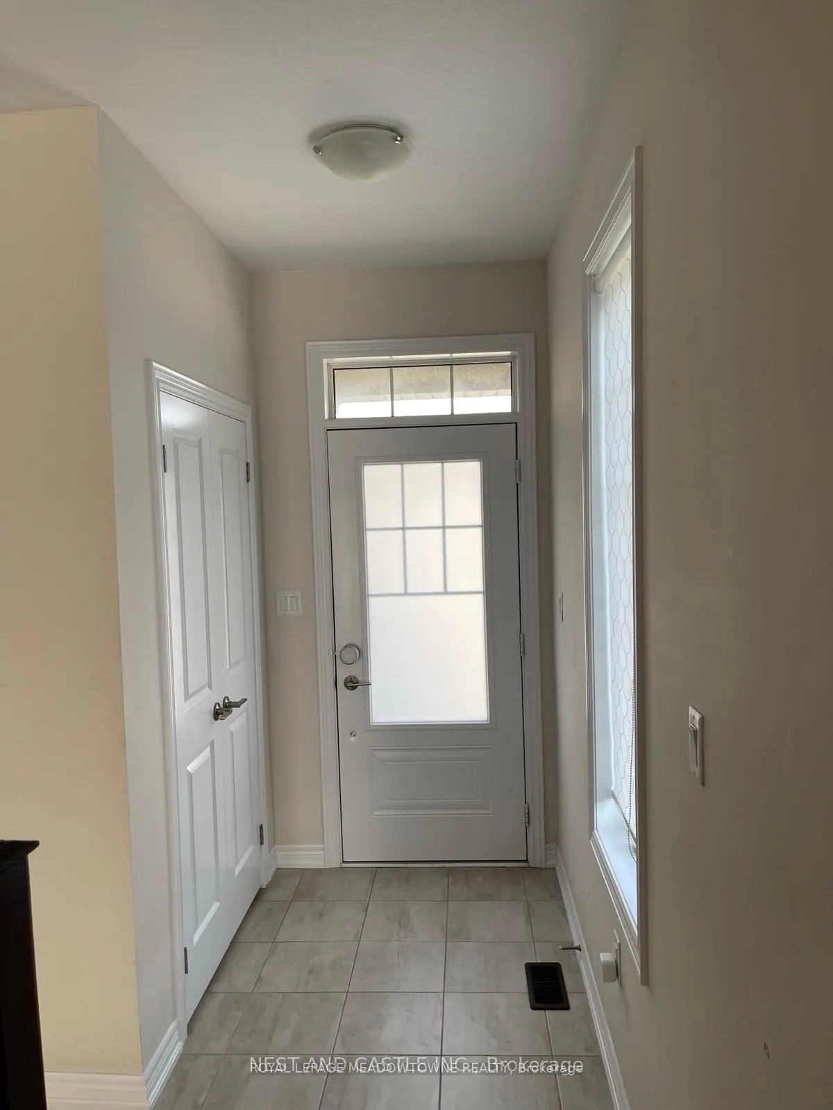 1890 Rymal Road E, #132 (Upper)