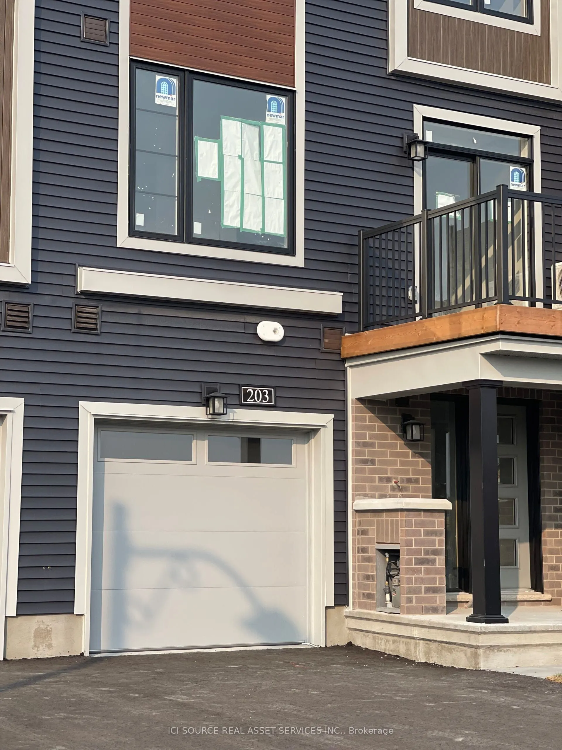 203 Visionary Lane