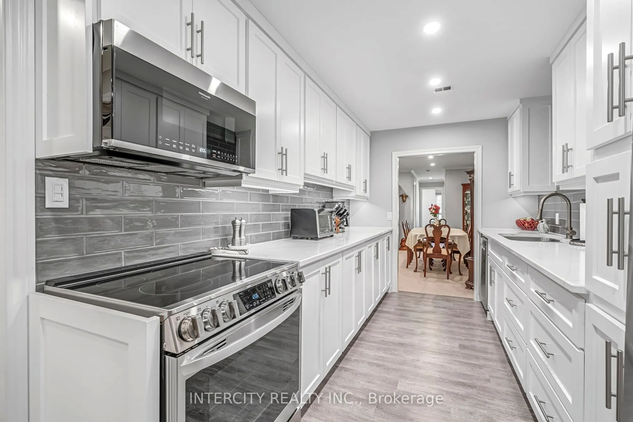 2555 3rd Avenue W, #412