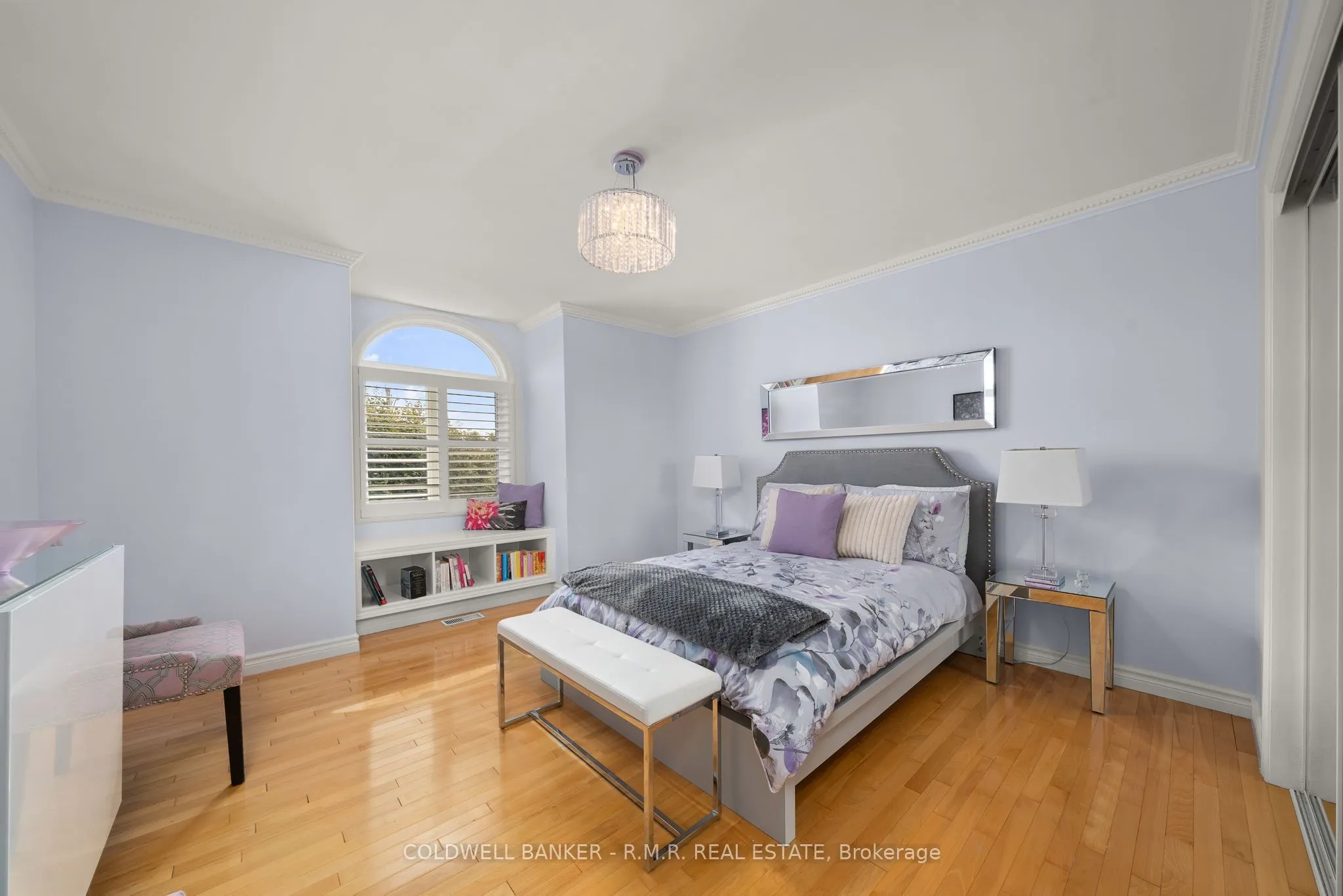 33 Lindway Place