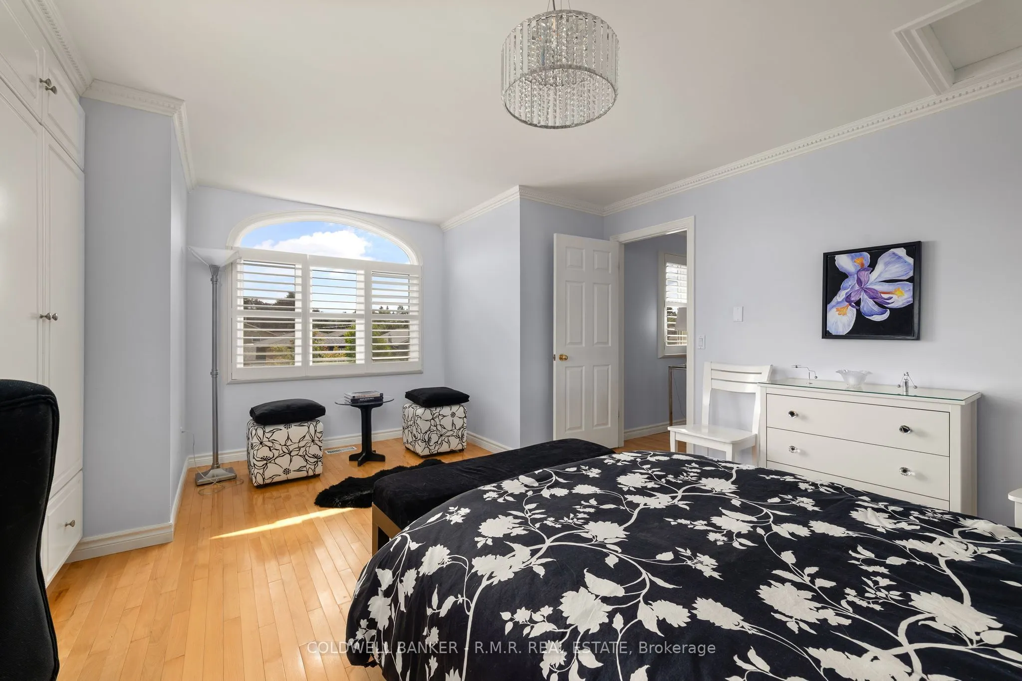 33 Lindway Place